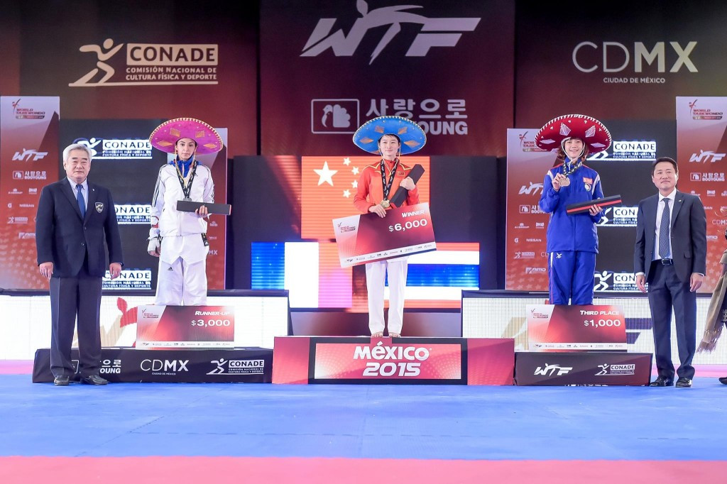 China's Wu Jingyu won the women's under 49kg event ©WTF