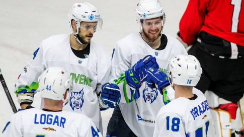 Slovenia beat Lithuania 12-2 in their opening IIHF Pre-Olympic Qualification Round 3 match tonight on the home ice of Jesenice ©IIHF