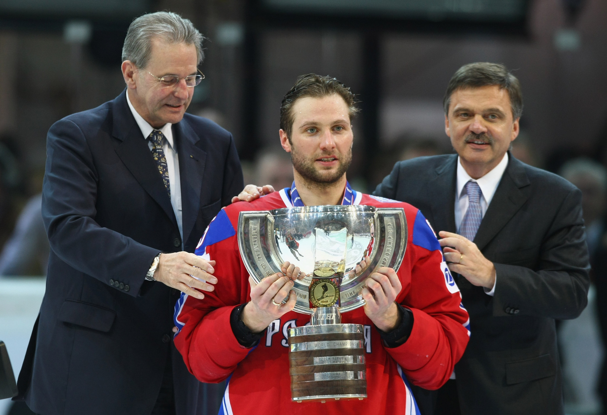 Olympic medallist replaces Chernyshenko as Kontinental Hockey League President