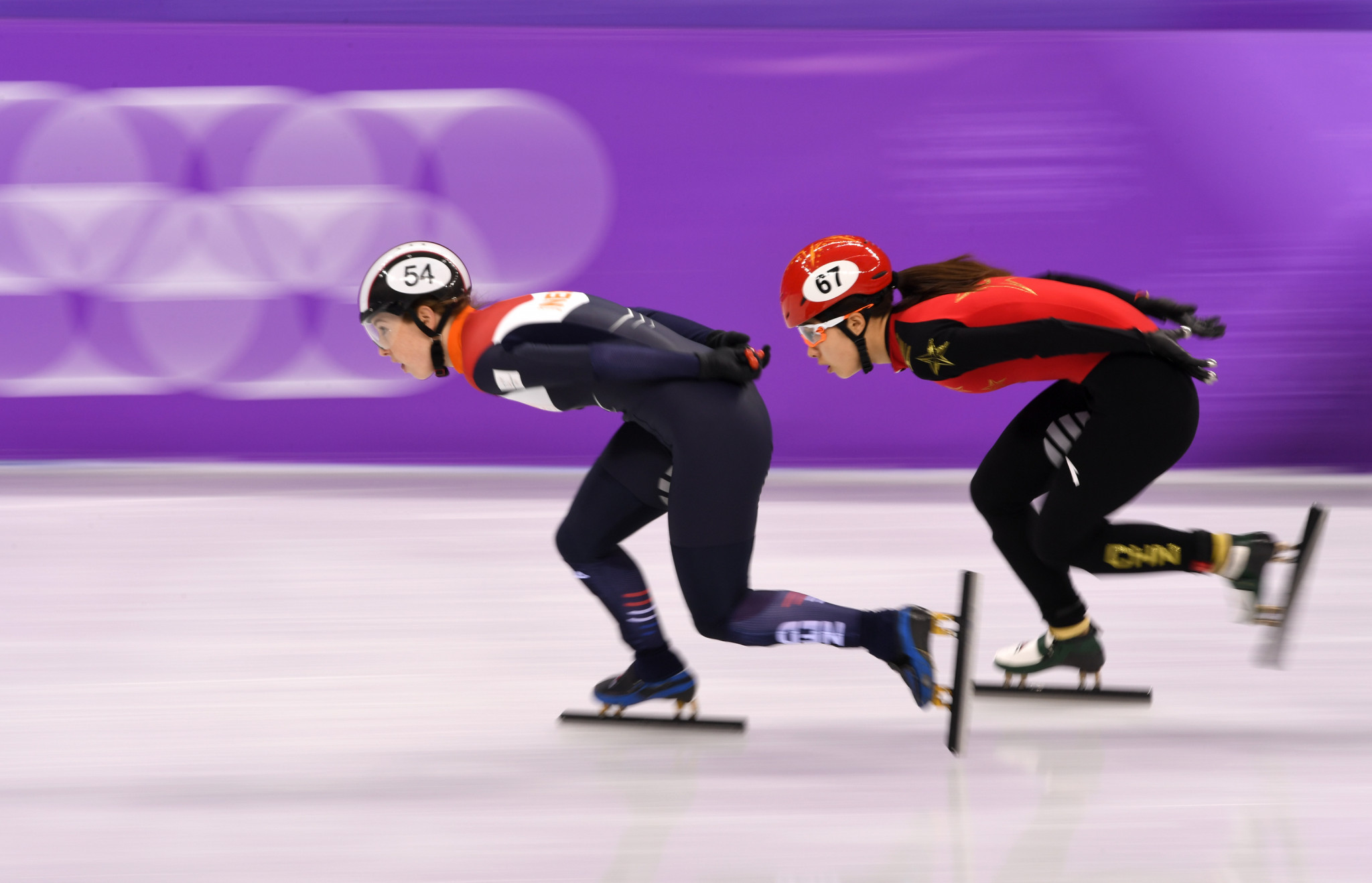 Home star Van Ruijven shines in women's 500m heats at ISU Short Track Speed Skating World Cup finale