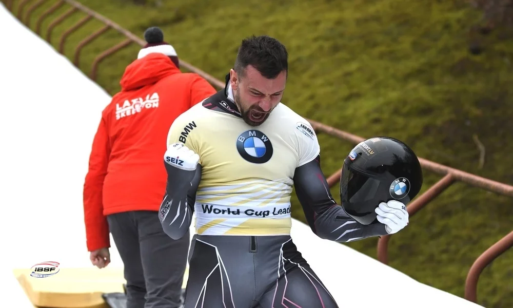 Dukurs earns two skeleton titles at IBSF World Cup as Latvians receive Sochi 2014 medals
