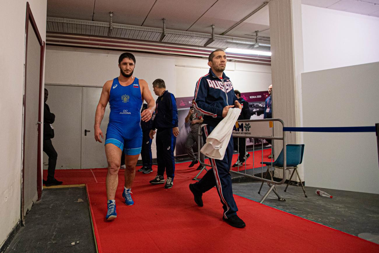 Triple gold for Russia on penultimate day of European Wrestling Championships