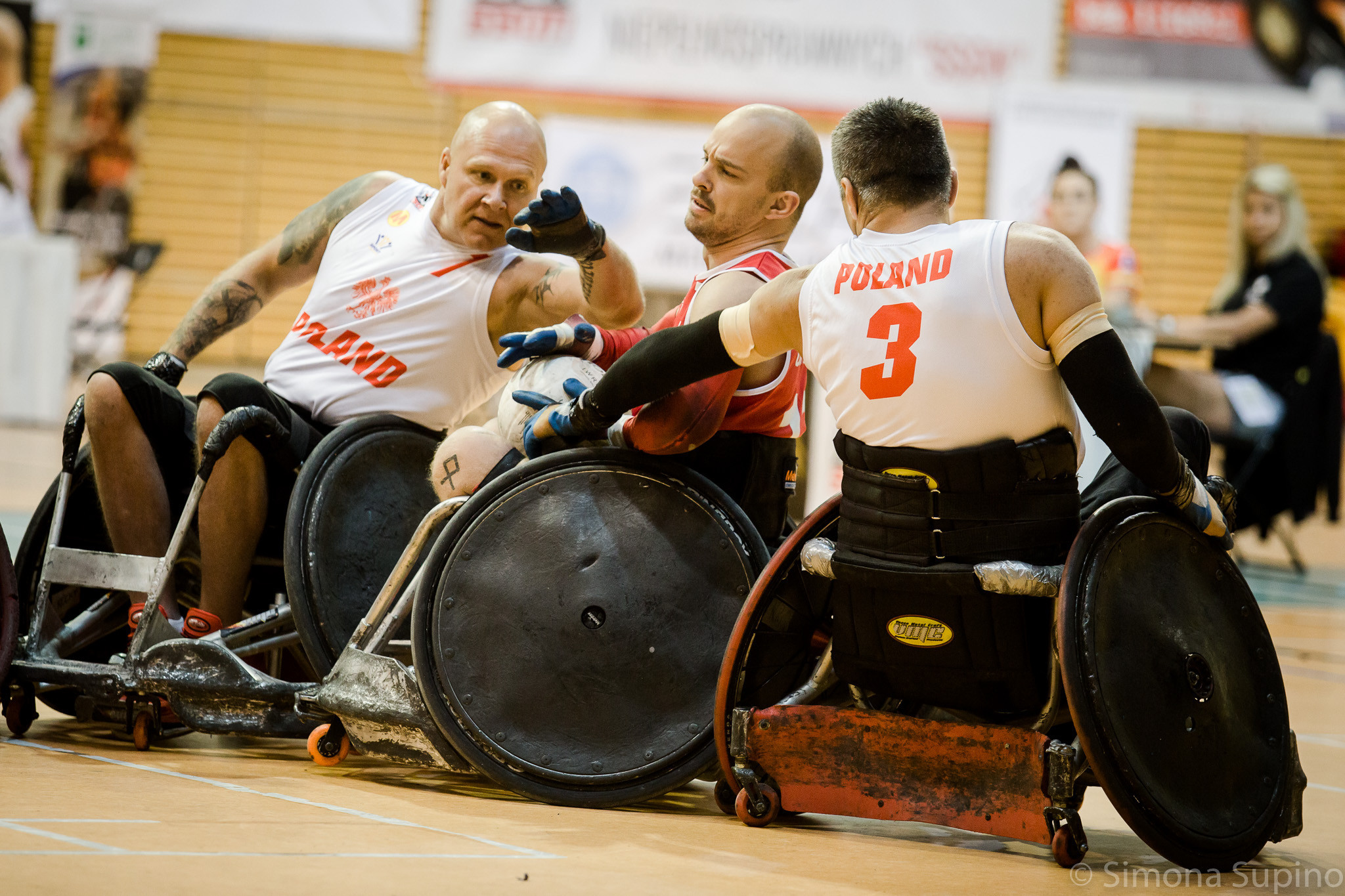 Poland's wheelchair rugby team in action in the Metro Cup last year ©IWRF