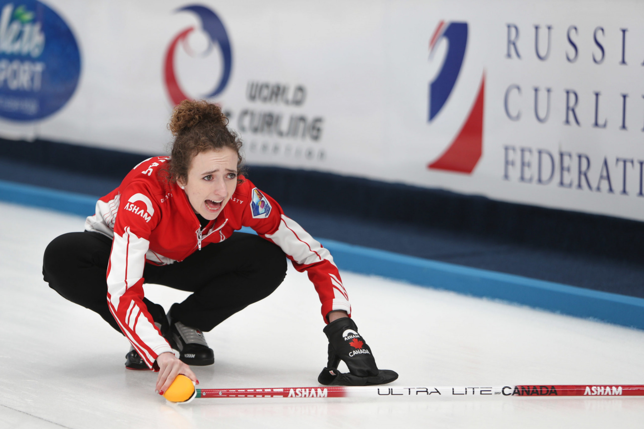 Canadian women's skip Mackenzie Zacharias led her team to the nation's fifth women's title in seven years ©WCF/Richard Gray