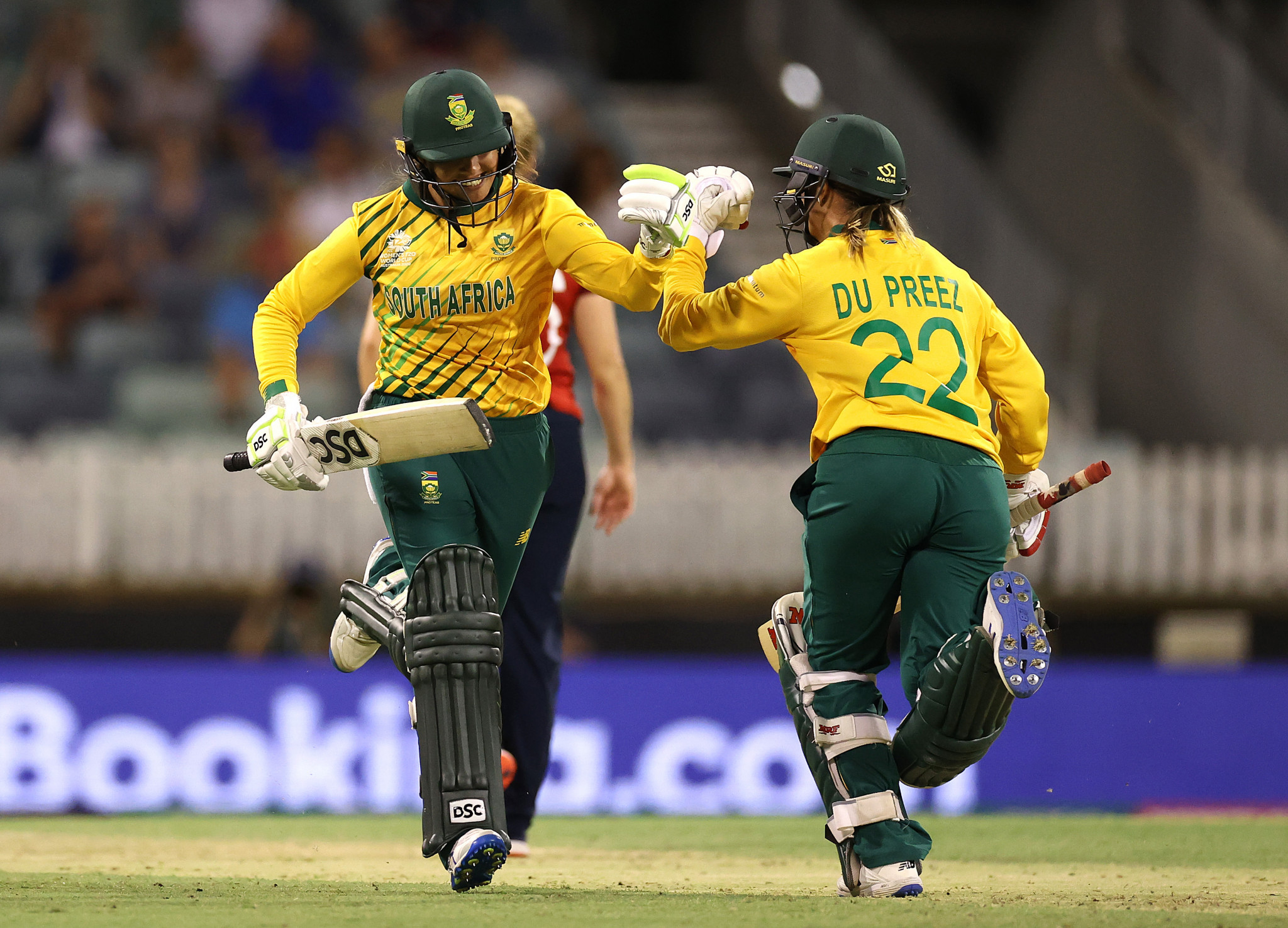 South Africa shock England at Women's T20 World Cup