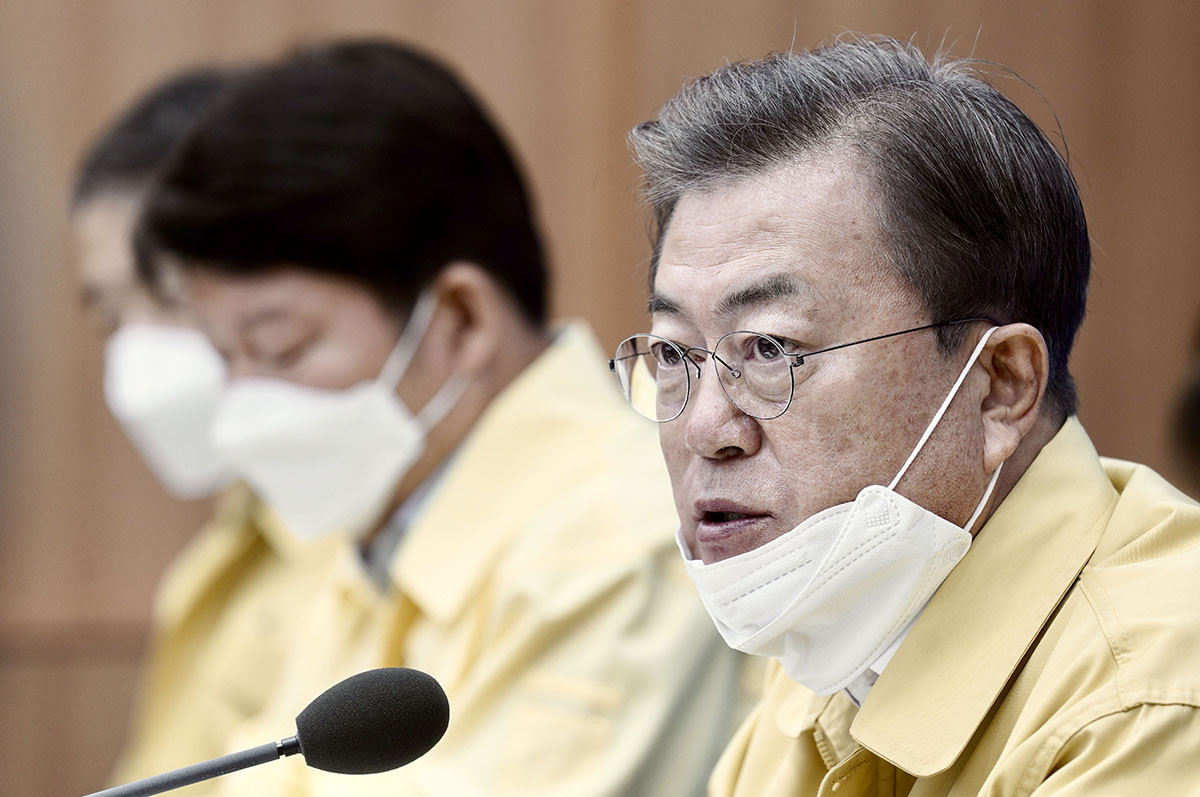 South Korean President President Moon Jae-in has described the rise in coronavirus cases in the country as being “very grave” as more than 1,000 people have so far been infected ©Getty Images