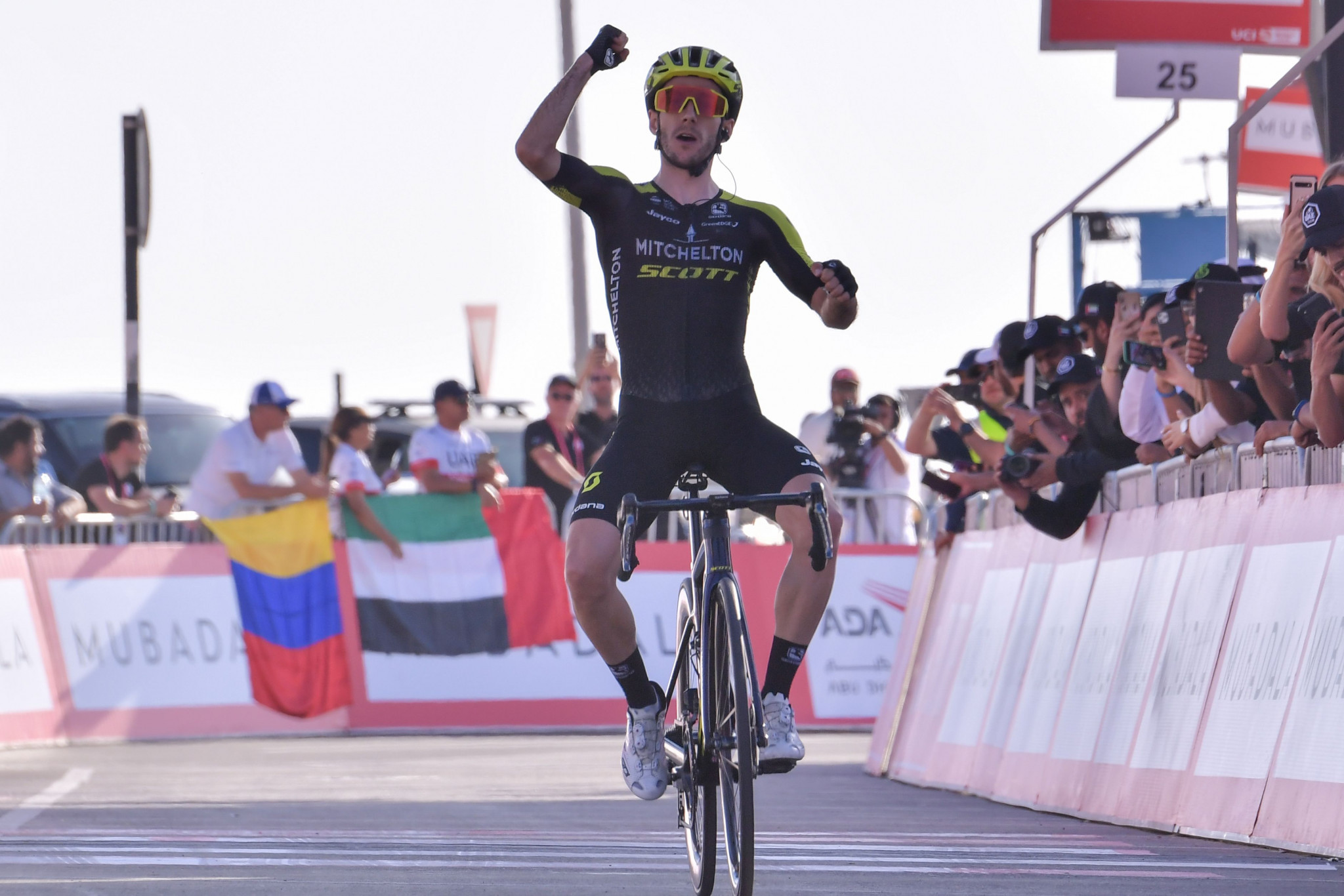 Yates wins third stage of UAE Tour to take race lead