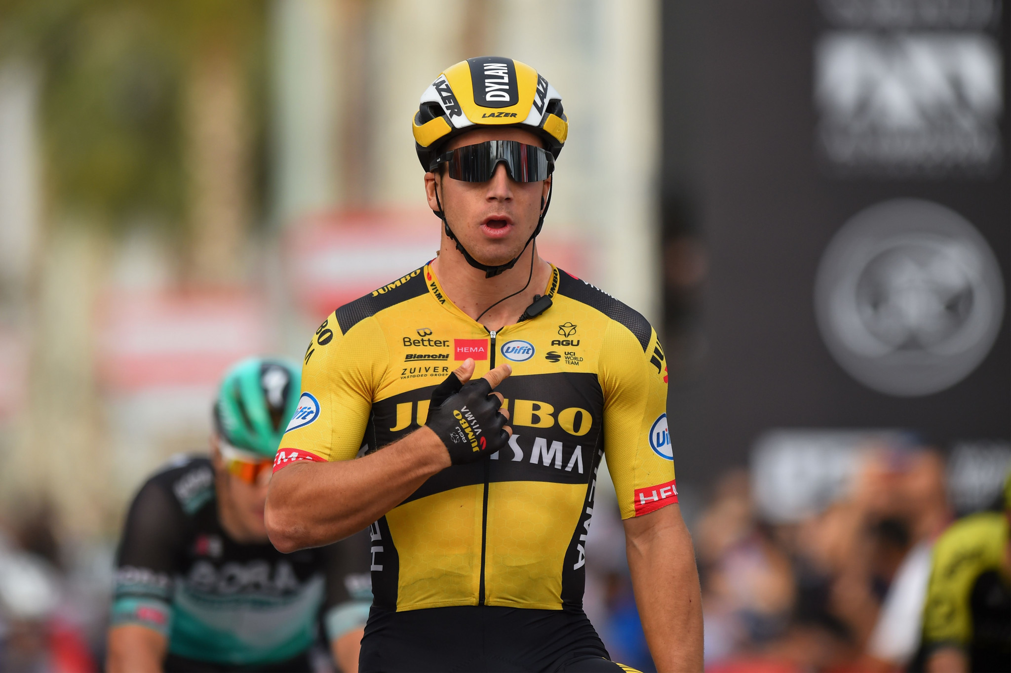 Groenewegen wins fourth stage of UAE Tour as Yates retains lead