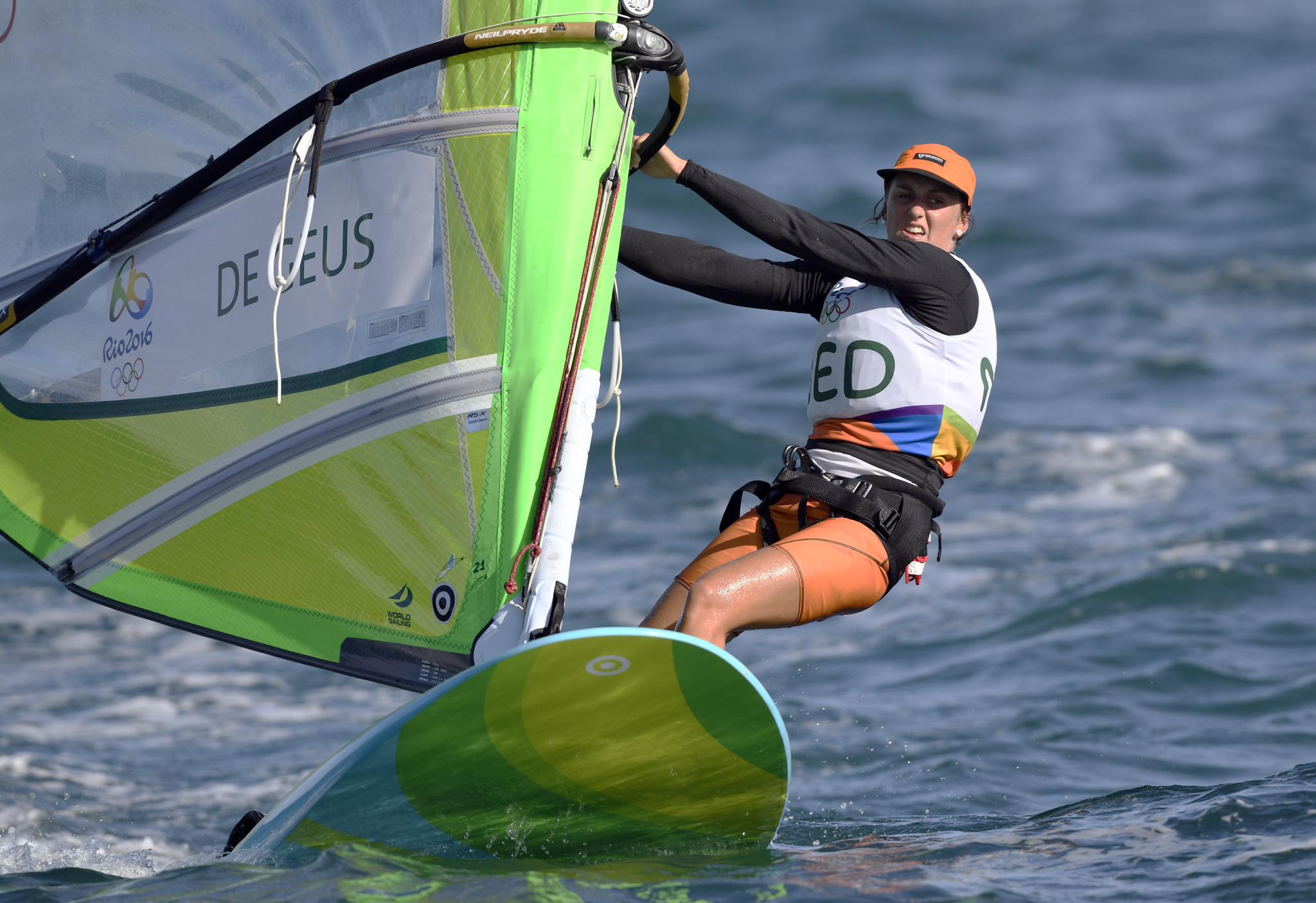 The Netherlands' Lilian de Geus remains in contention for success at the RS:X World Championships in Sorrento ©Getty Images