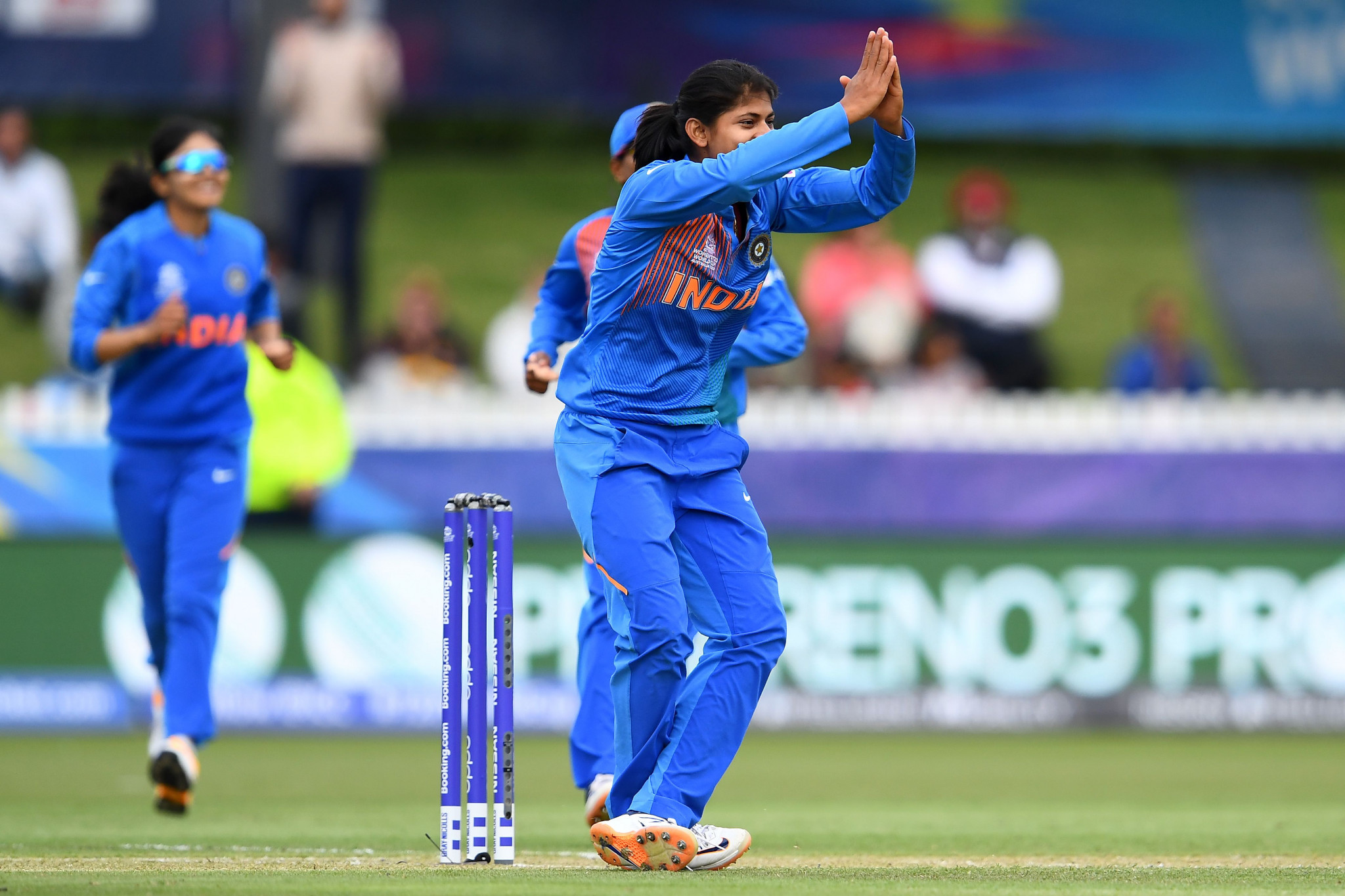 India beat New Zealand to qualify for Women's T20 World Cup semi-finals