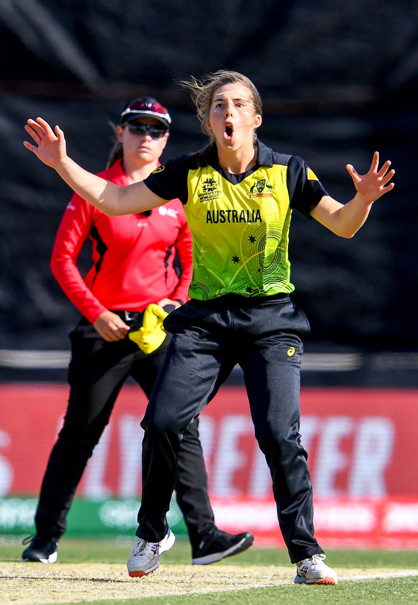 Georgia Wareham took three wickets as New Zealand fell short ©Getty Images