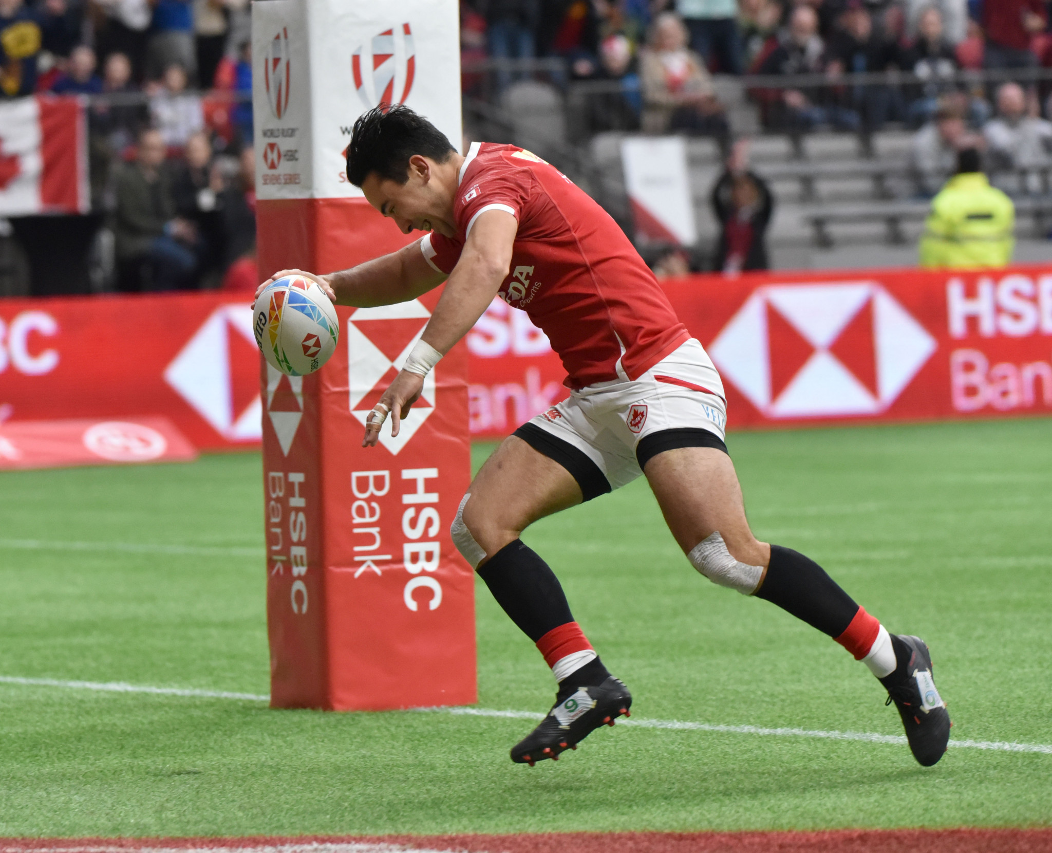Canada recorded victories in all three of their matches on the opening day of the World Rugby Sevens Series in Vancouver ©Getty Images