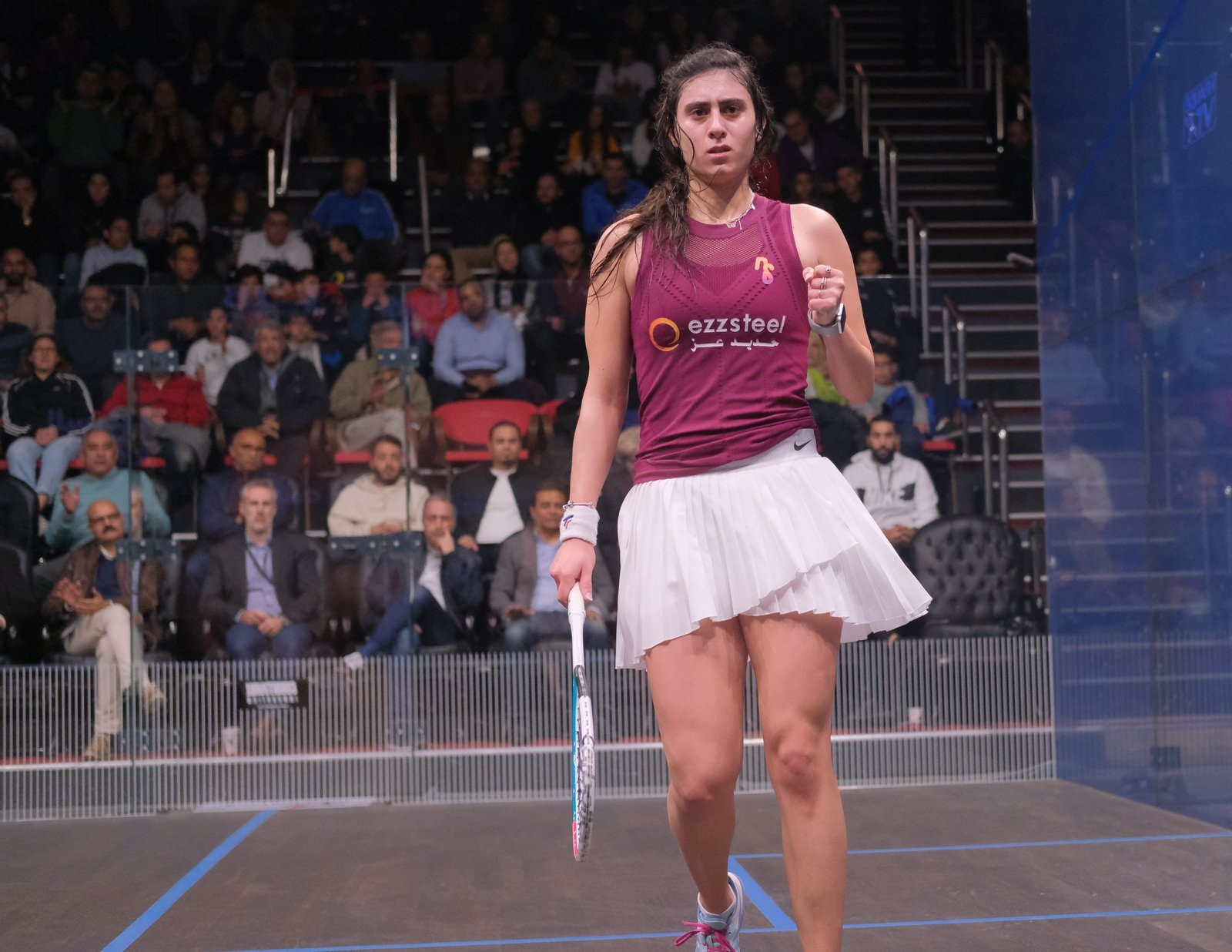 World champion Nour El Sherbini recovered from a game down to defeat compatriot Nour El Tayeb ©PSA
