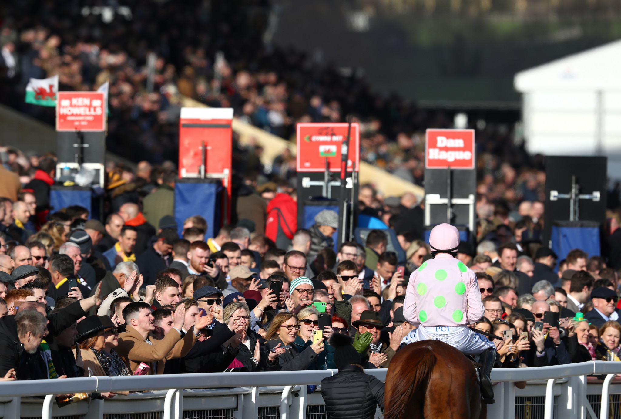 The British Government has faced criticism for letting events such as the Cheltenham Festival go ahead last week with packed stands ©Getty Images