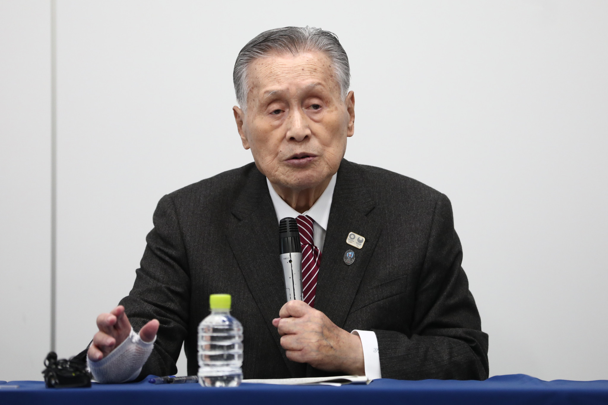 Tokyo 2020 President Yoshirō Mori does not seem keen on hosting the Olympic and Paralympic Games in spring ©Getty Images 