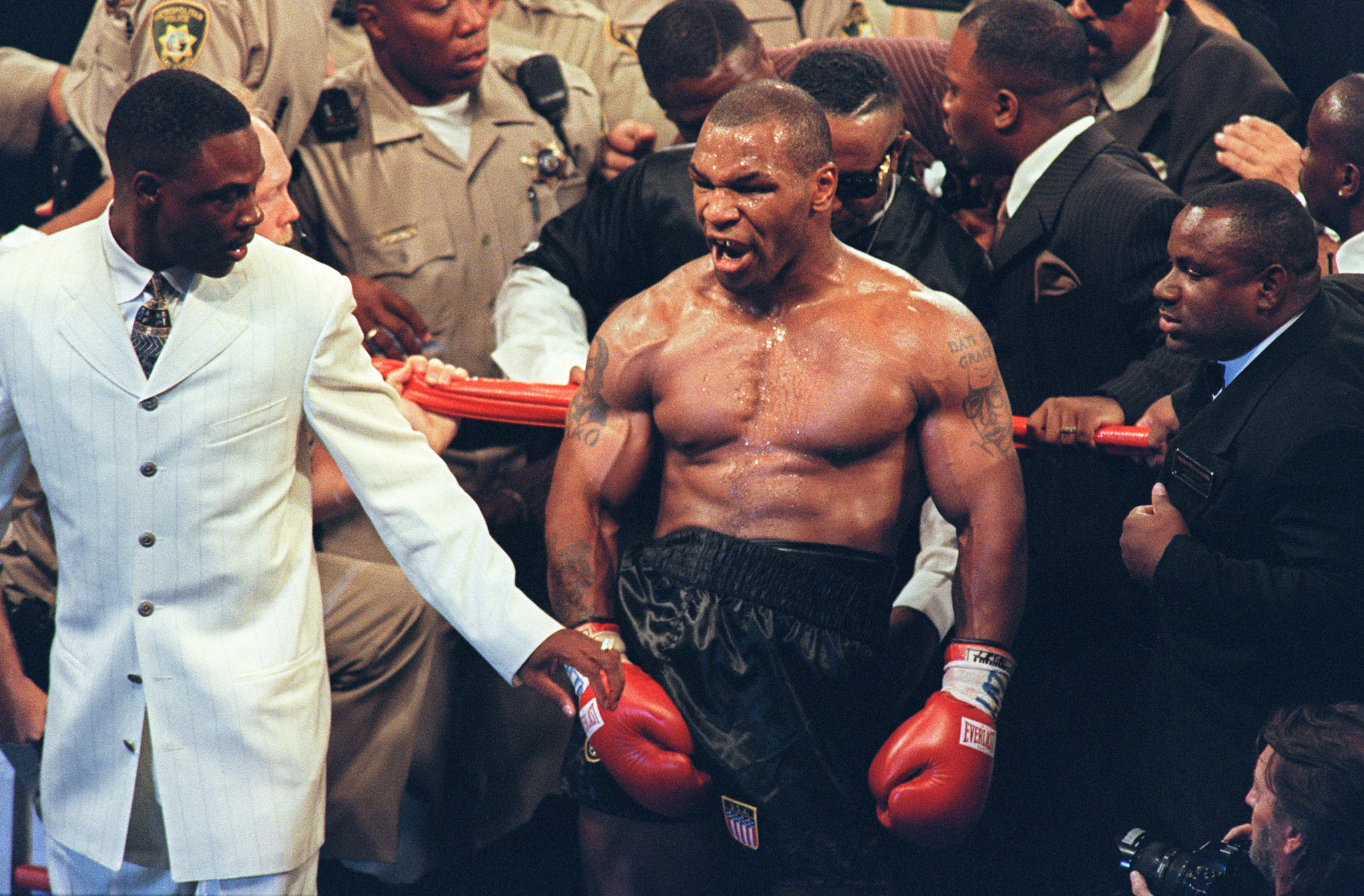 How would a peak Mike Tyson fare against the heavyweights of today? ©Getty Images