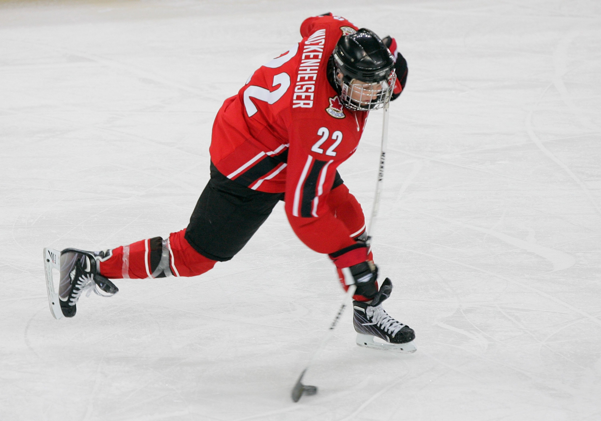 Hayley Wickenheiser had an unrivalled career as a female ice hockey player, earning four Olympic gold medals and one silver, as well as seven world golds and six silvers ©Getty Images