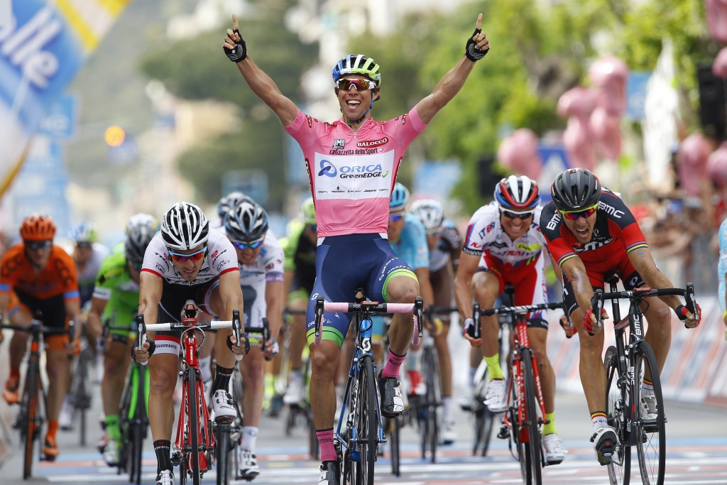 Michael Matthews crosses the finish line to win the third stage of the Giro d’Italia ©Getty Images