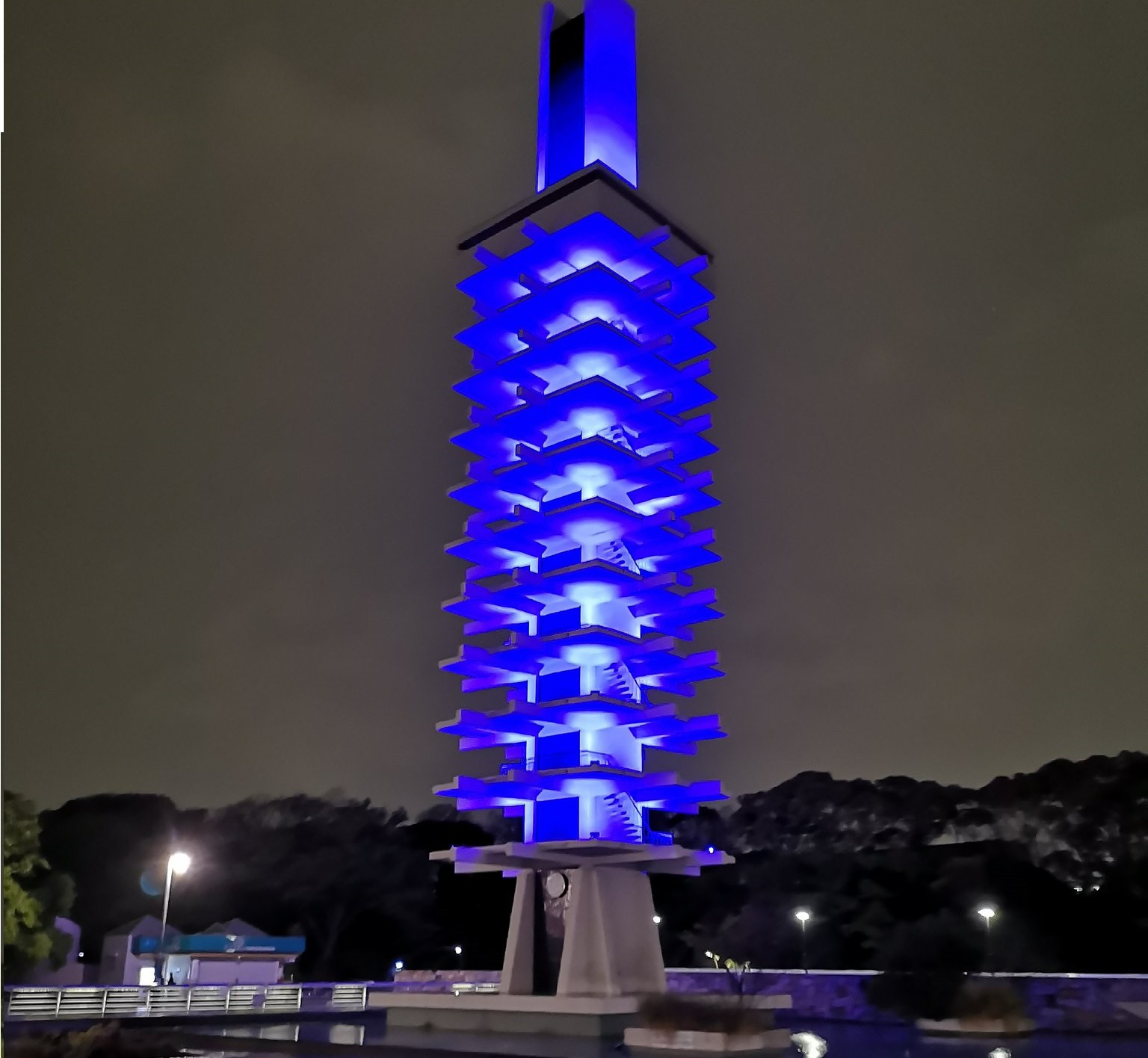The monument in Komazawa Olympic Park is being turned blue to honour medical workers ©Twitter/sports_tokyo