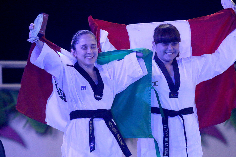 Daniela Andrea Martínez Mariscal, left, will make her Paralympic debut in Tokyo ©WT