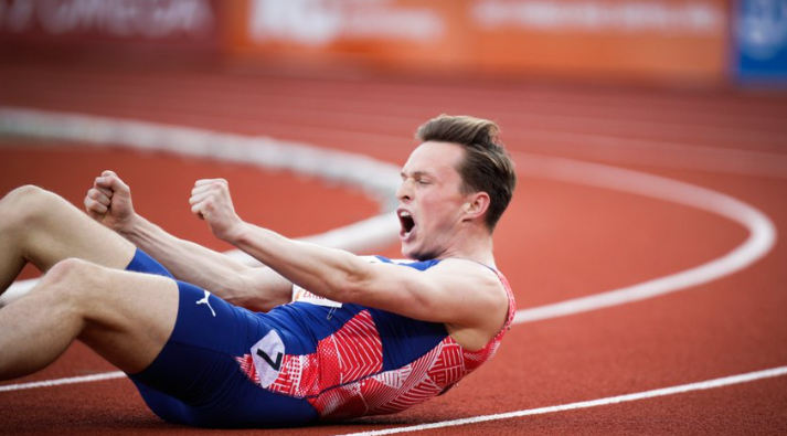Warholm sets world 300m hurdles best at Oslo’s Impossible Games