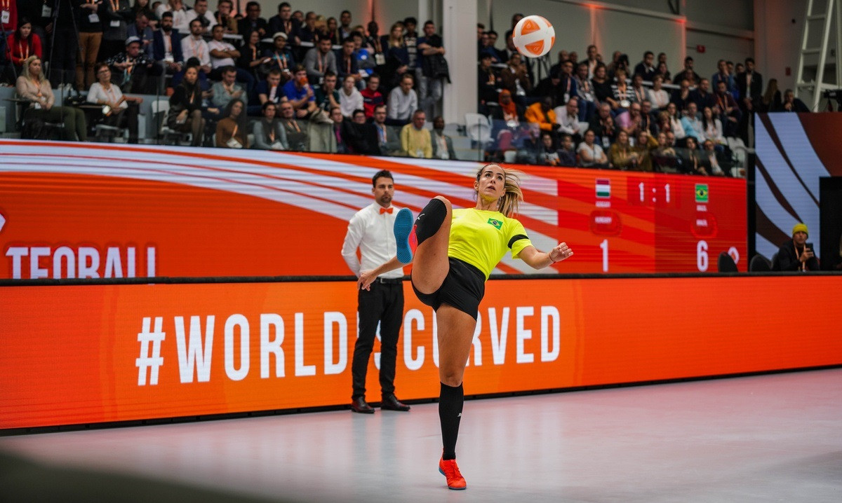 Martin Gorman was the referee for the finals of both the 2018 and 2019 World Teqball Championships ©FITEQ 