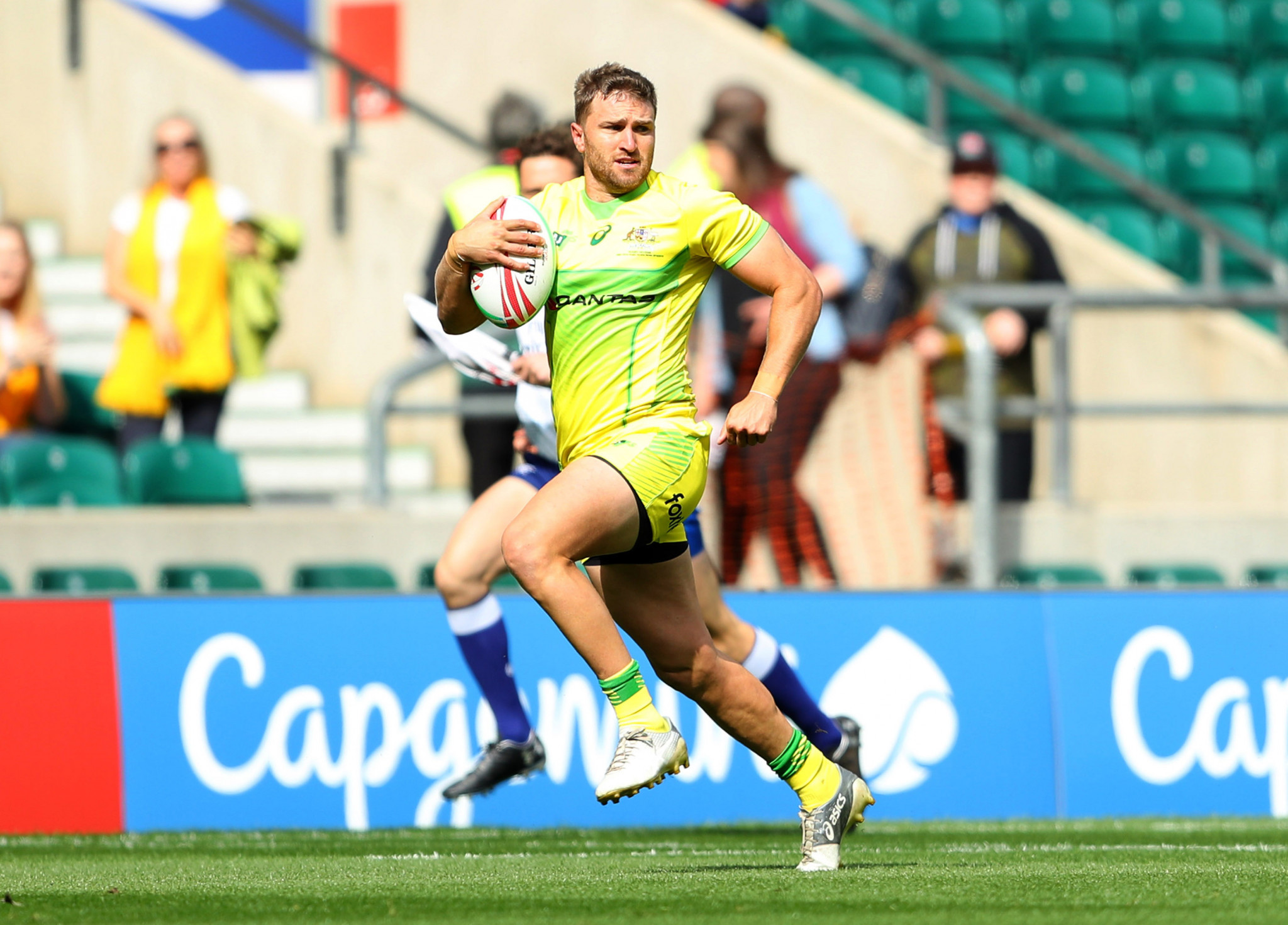 Australia's sevens player Lewis Holland has made a return to 15s after Tokyo 2020 was postponed ©Getty Images