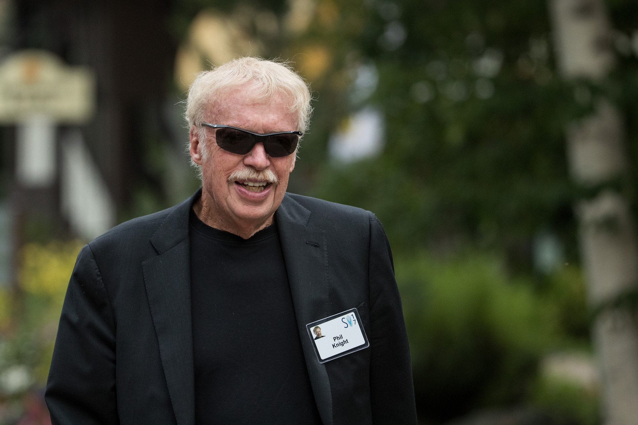 Phil Knight has received an honorary doctorate from the University of Oregon ©Getty Images