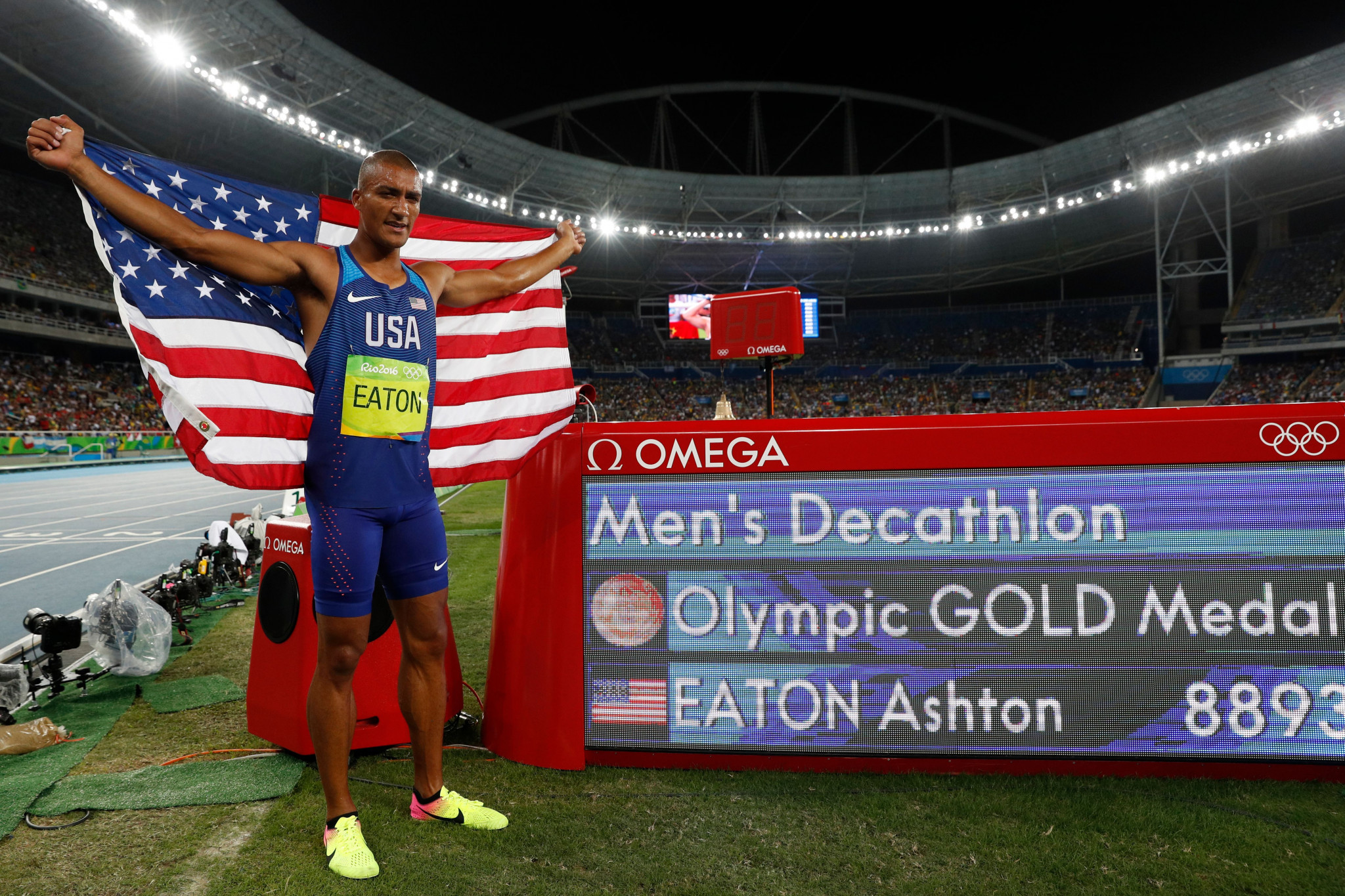 Back-to-back Olympic decathlon champion Ashton Eaton is among the athletes to join Team Intel ©Getty Images