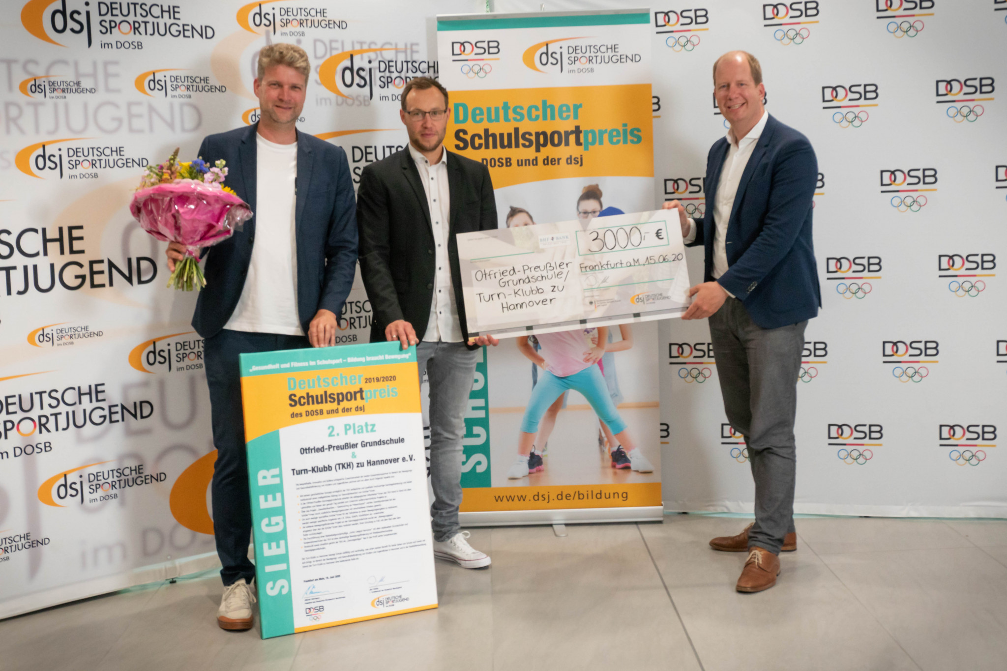 The Otfried Preussler elementary school won second prize in DOSB's school sports awards ©DOSB