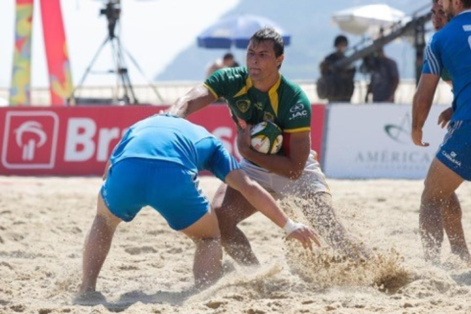 The second edition of the beach rugby tournament saw four teams in each competition ©World Rugby/João Neto/Fotojump