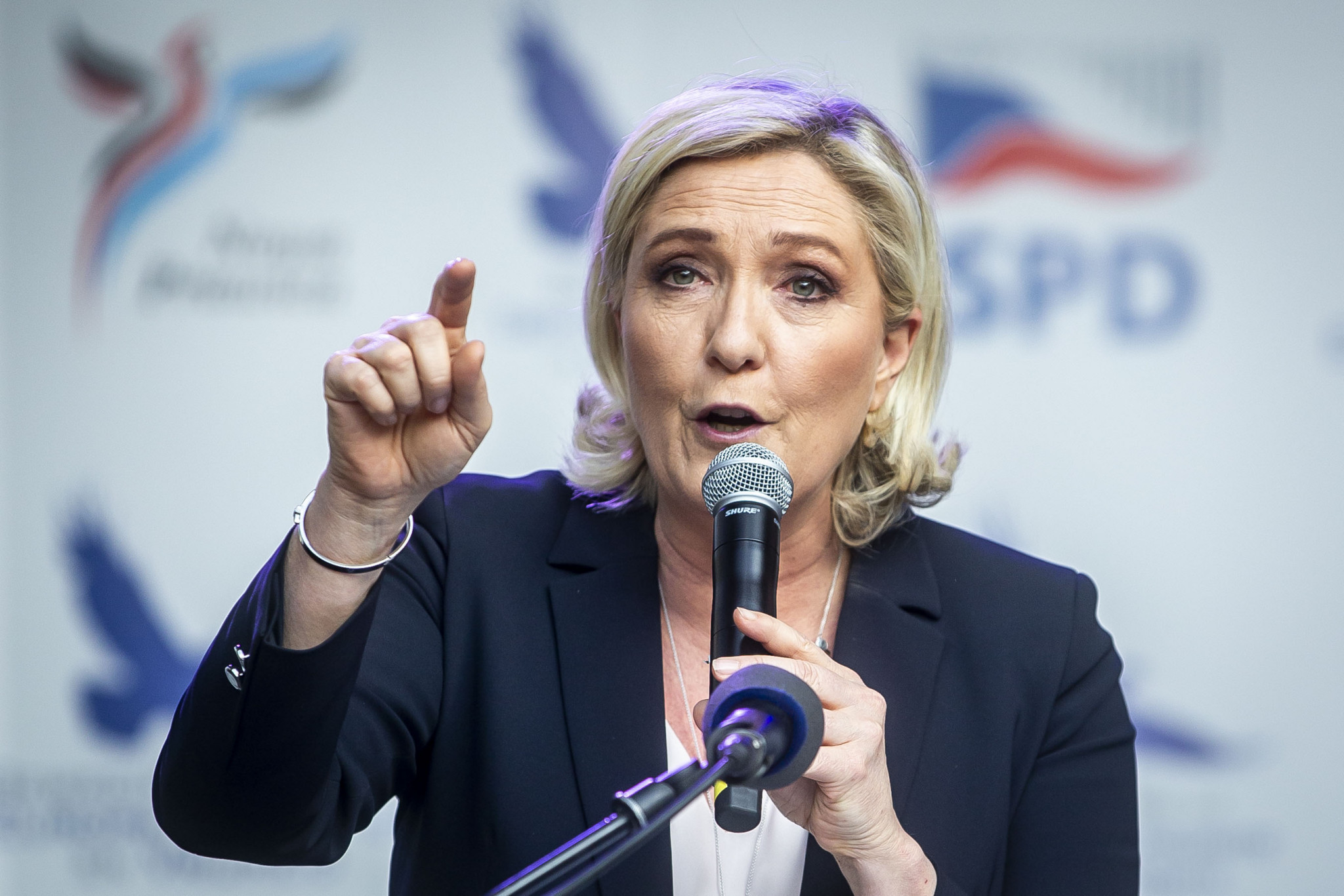 Marine Le Pen as French President would prompt difficult questions for the IOC ahead of Paris 2024 ©Getty Images