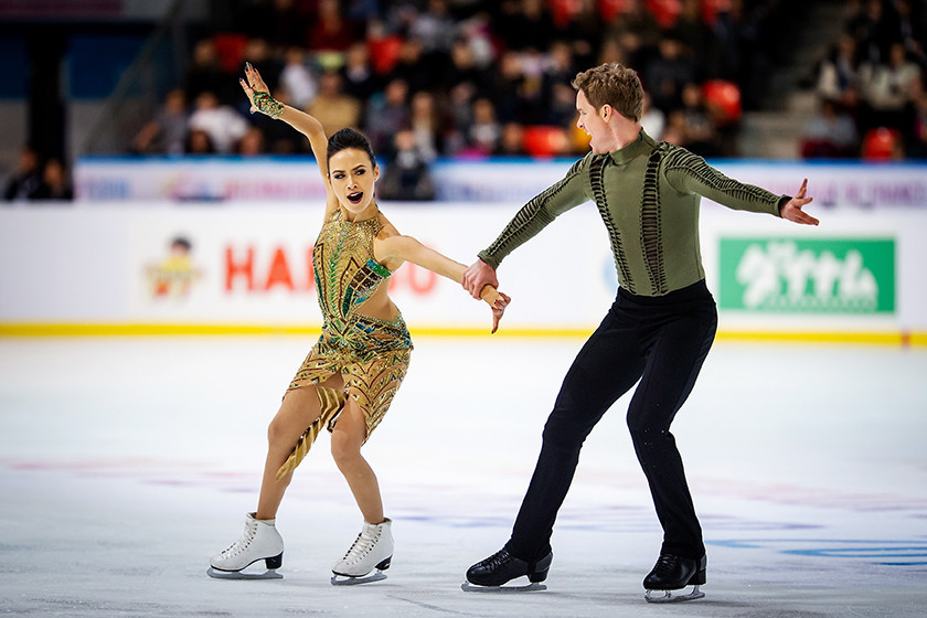 Madison Chock and Evan Bates won the Best Costume prize at the ISU Awards for Egyptian Snake Dance costumes worn during the Free Dance competition ©ISU