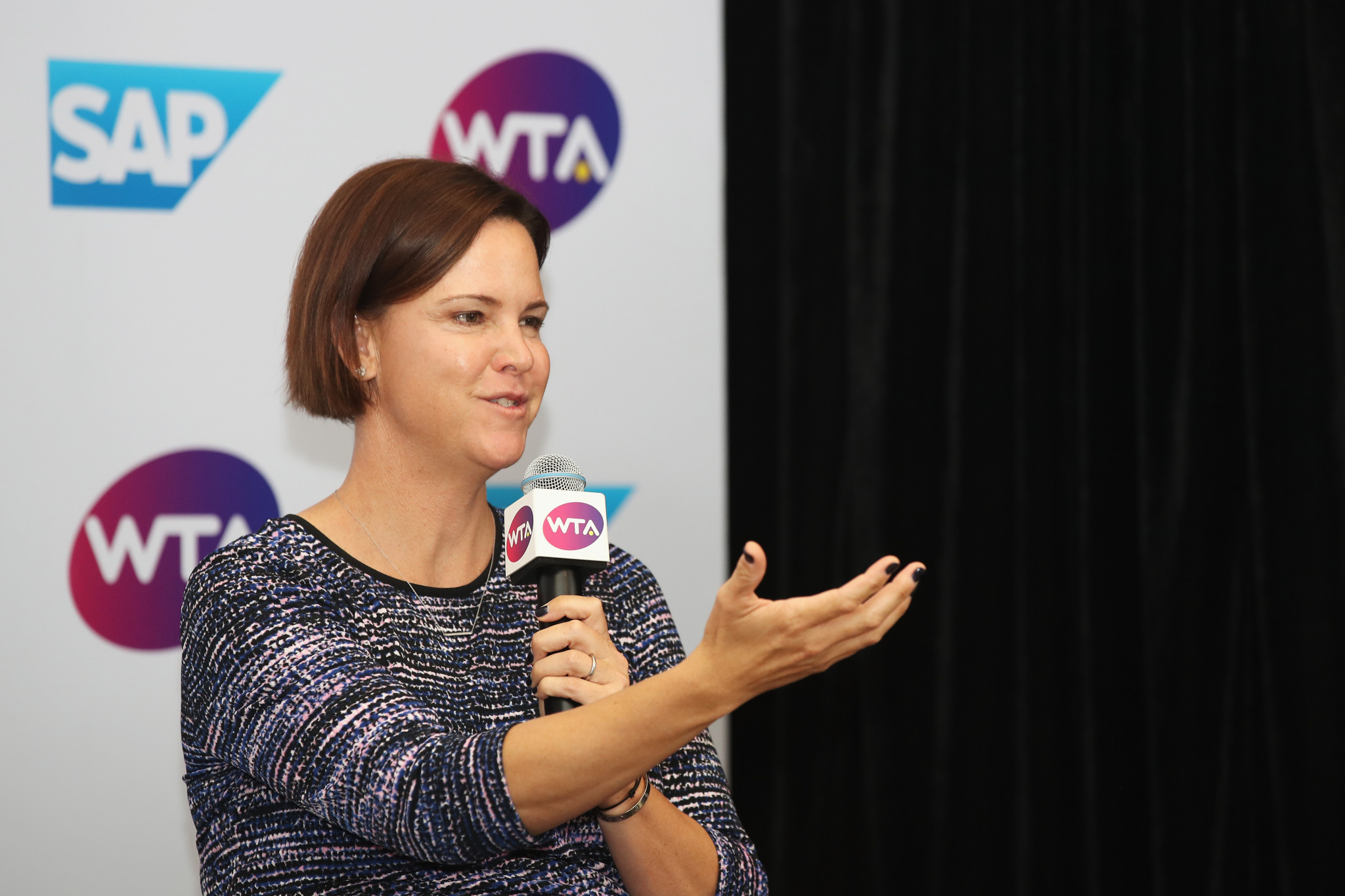 American Lindsay Davenport, who won three of tennis' four Grand Slams, will be profiled in a later episode ©Getty Images