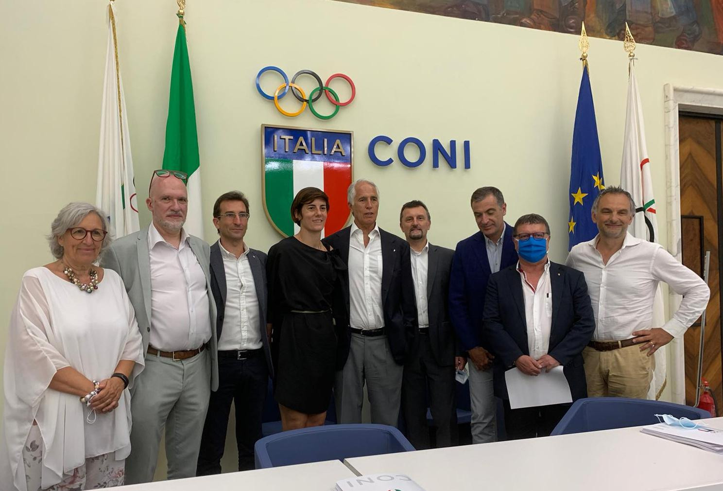 Representatives from the Italian Student Sport Association and Italian National Olympic Committee were present for the signing ©CONI