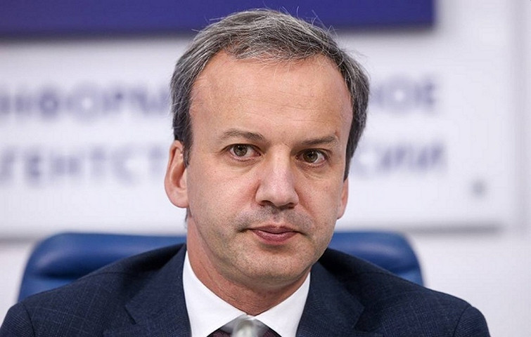 Arkady Dvorkovich says that chess being in esports competitions will improve the relationship between FIDE and the IOC ©Getty Images