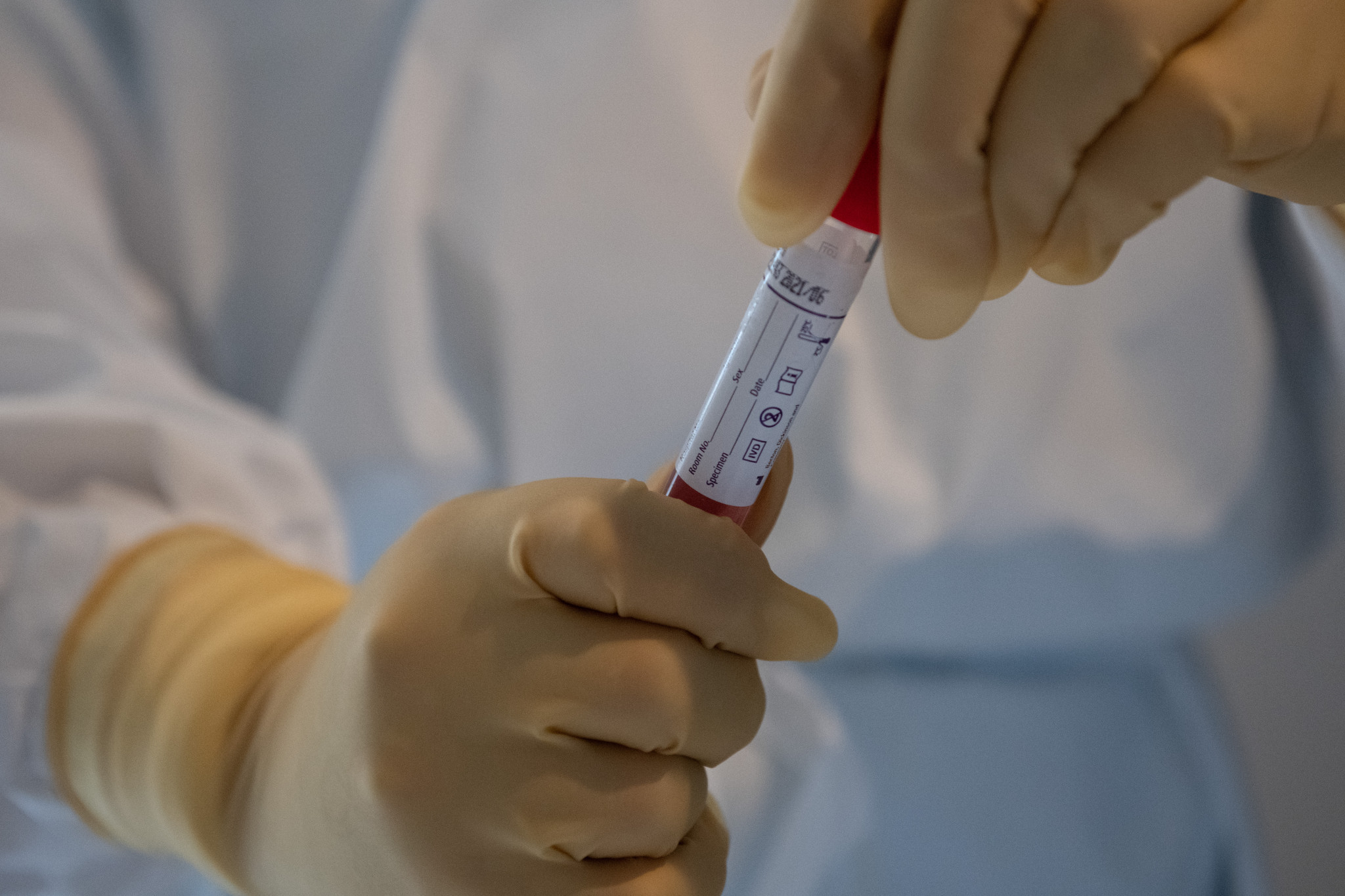 Mutation of coronavirus could represent risk for Tokyo 2020 claims Japanese Government adviser
