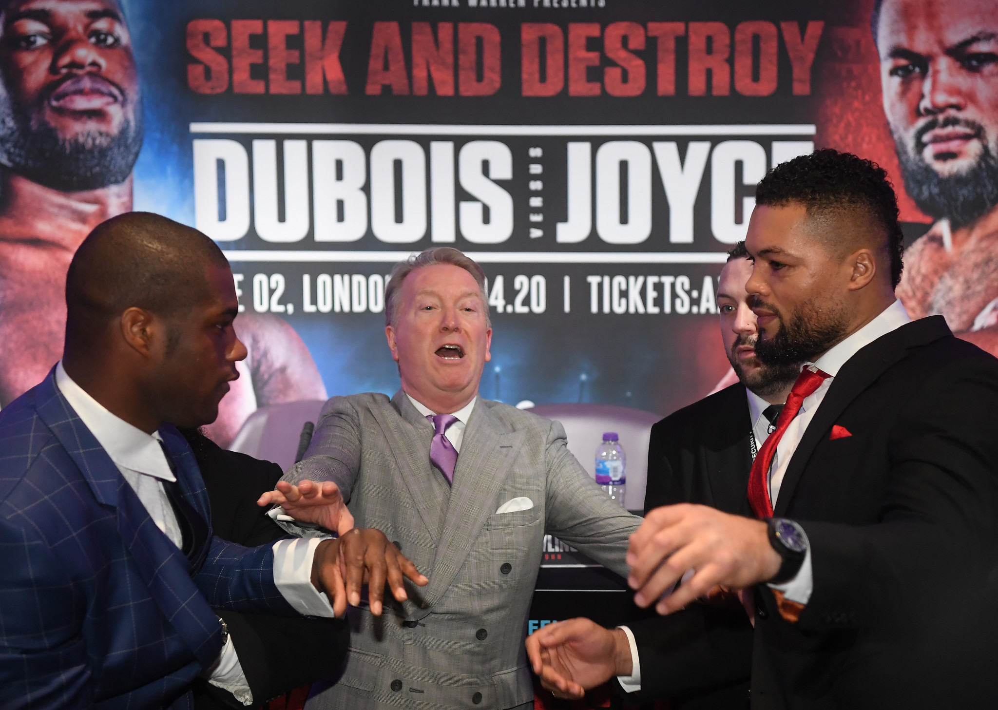 Daniel Dubois (left) and Joe Joyce, whose planned meeting has been postponed twice due to the pandemic, are both set to fight in a series of behind closed doors cards in the UK ©Getty Images  