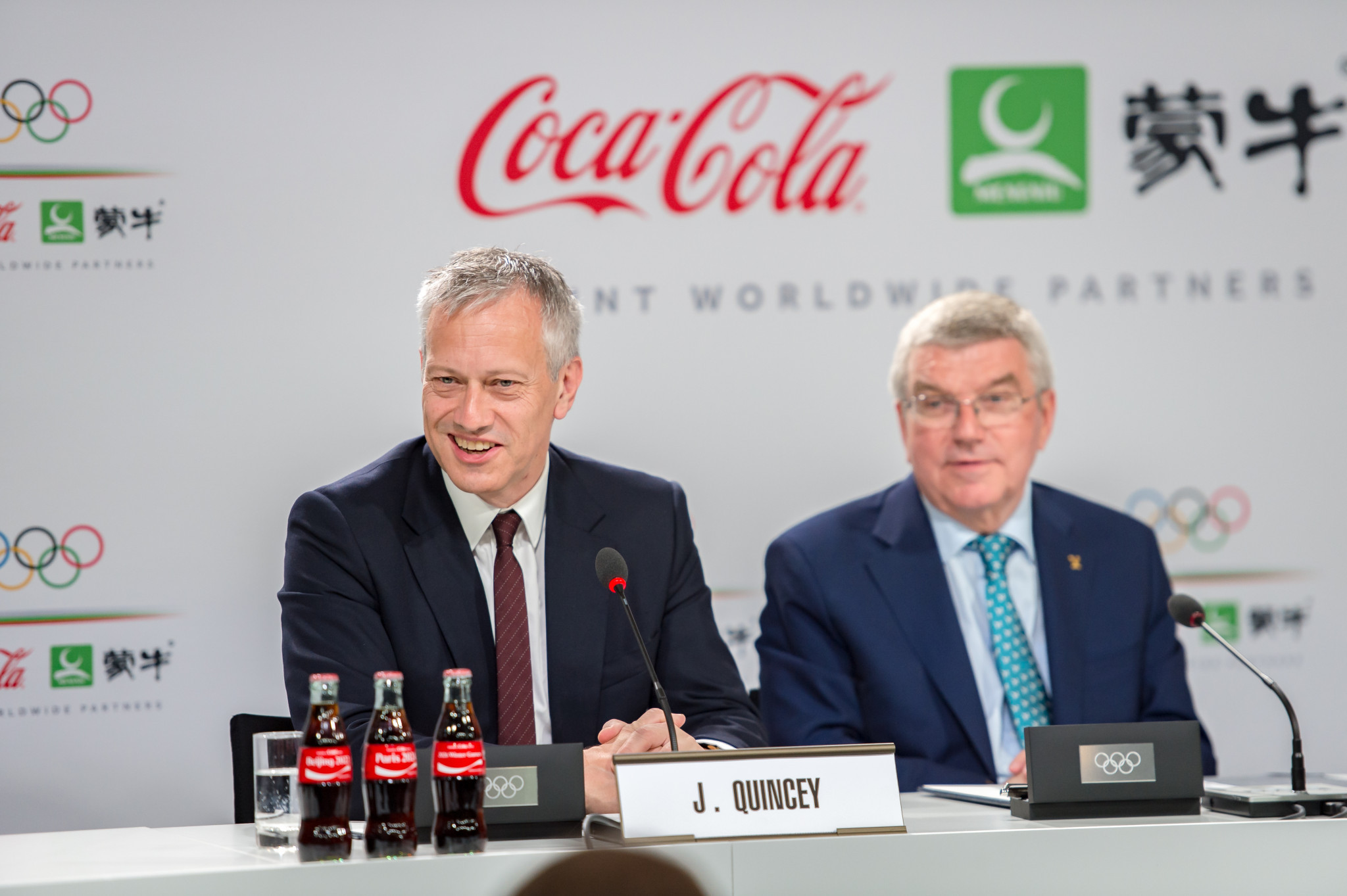 Coca-Cola chairman James Quincey, pictured with IOC President Thomas Bach ©Getty Images