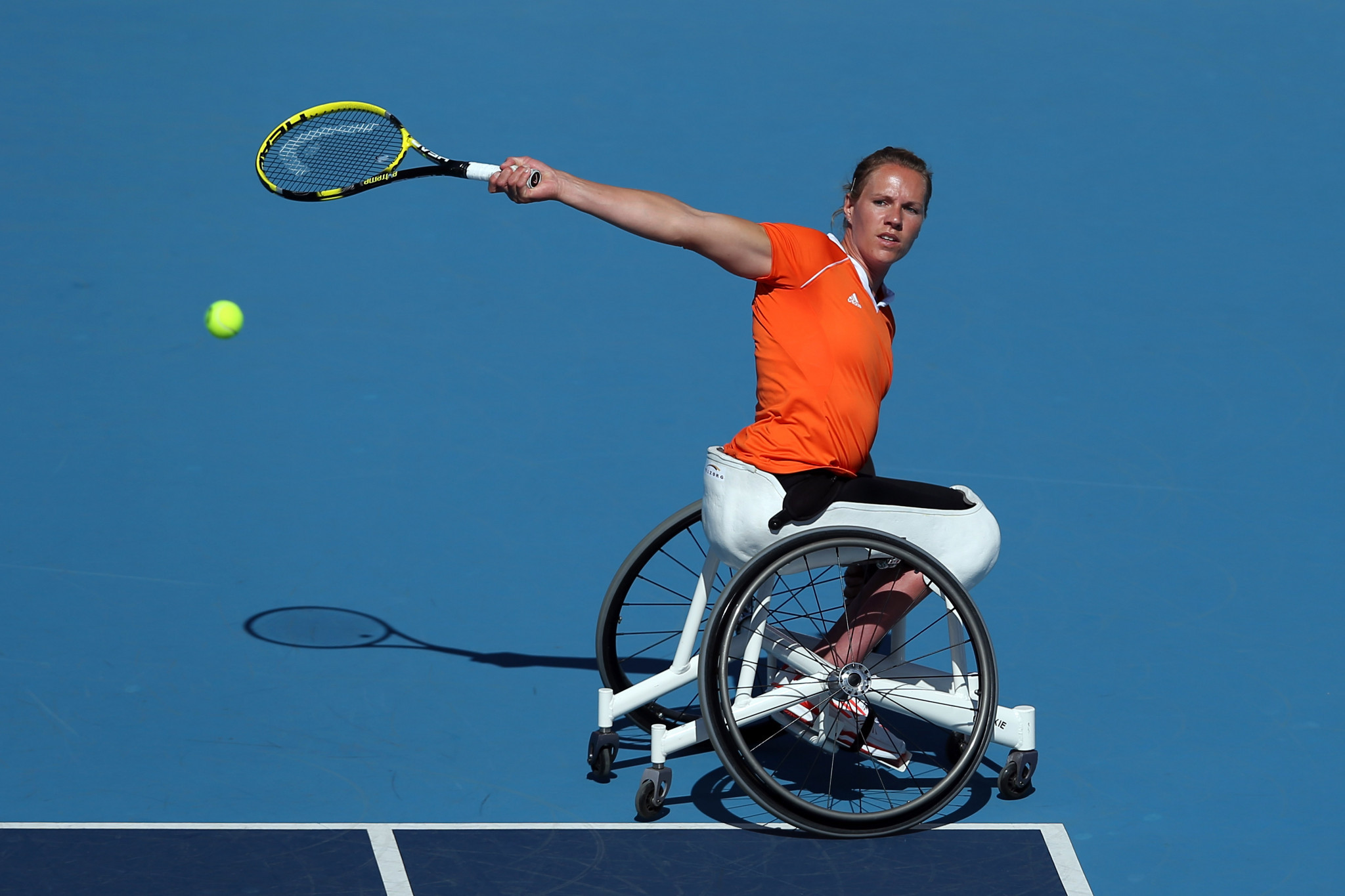 Wheelchair tennis legend Vergeer says cancer treatment complete
