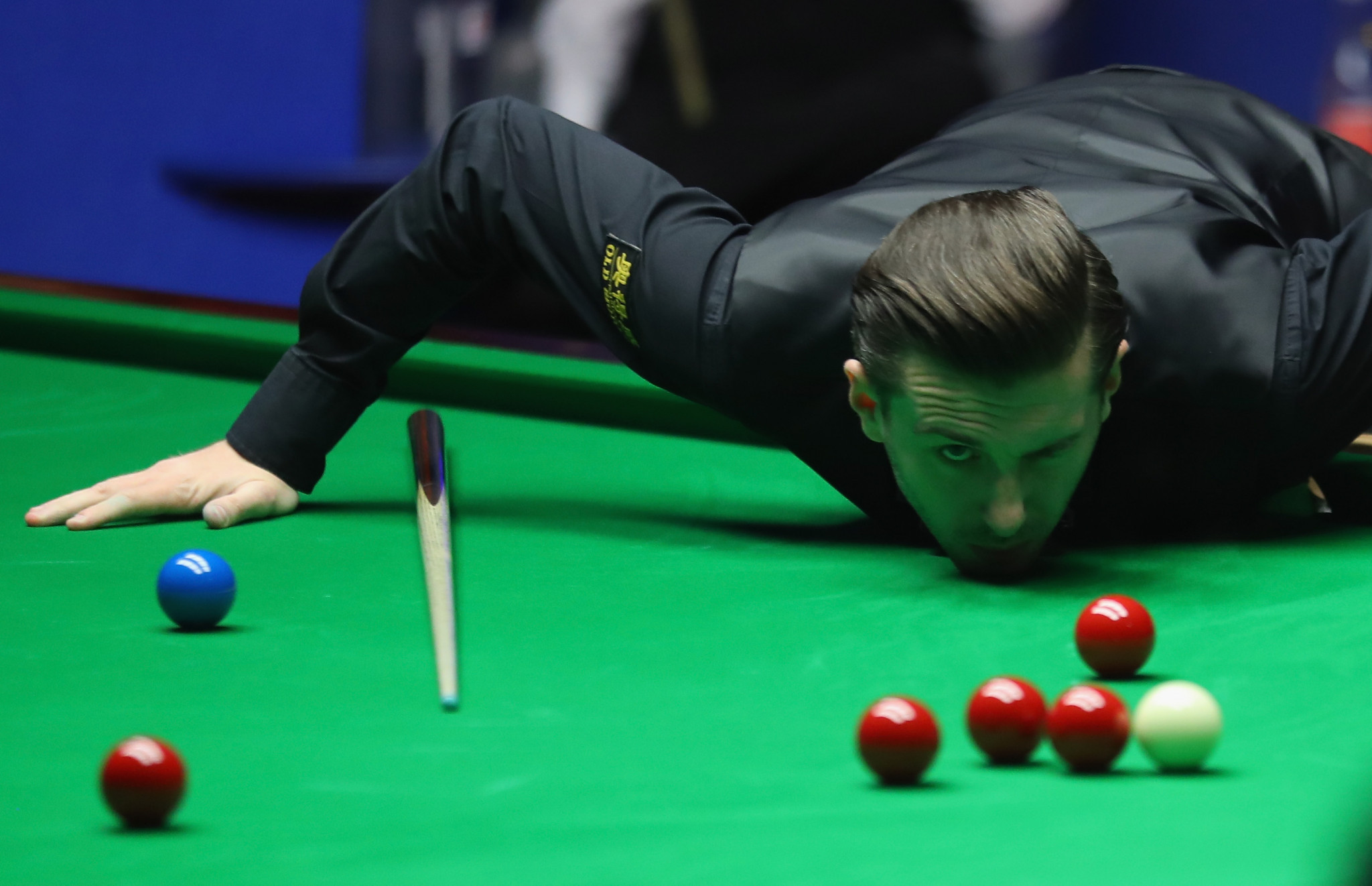 Three-time world champion Mark Selby reached the quarter-finals of the World Snooker Championship today, after being taken to a deciding frame by Noppon Saengkham ©Getty Images