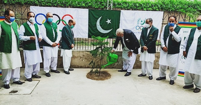 Trees were planted at Pakistan Olympic House to mark the occasion ©POA