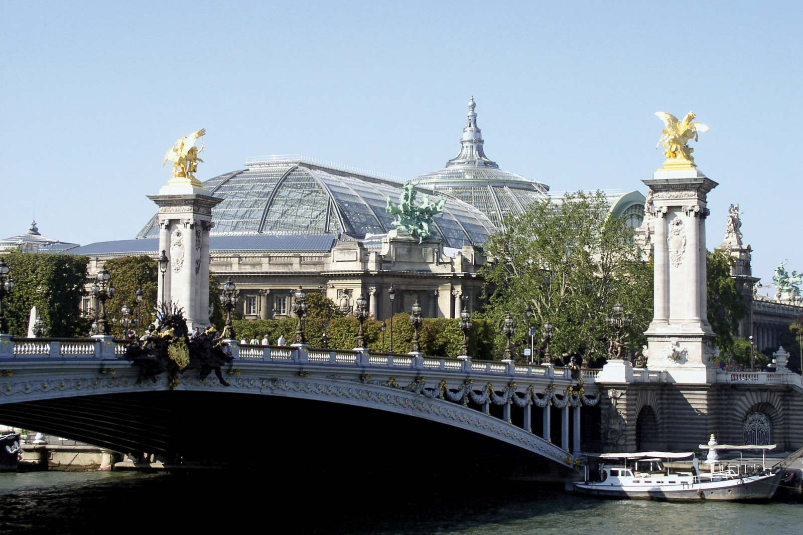 Paris 2024 still plan to use iconic Grand Palais as doubts emerge over renovation plans