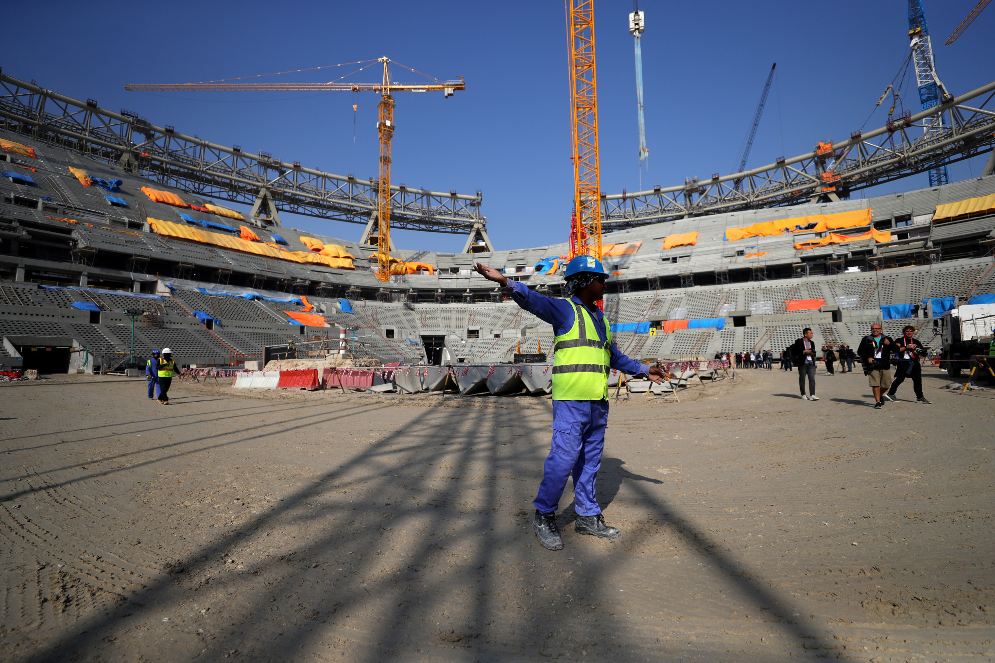 A Human Rights Watch report has found 2022 FIFA World Cup host country Qatar is still falling short on migrant workers’ rights ©Getty Images