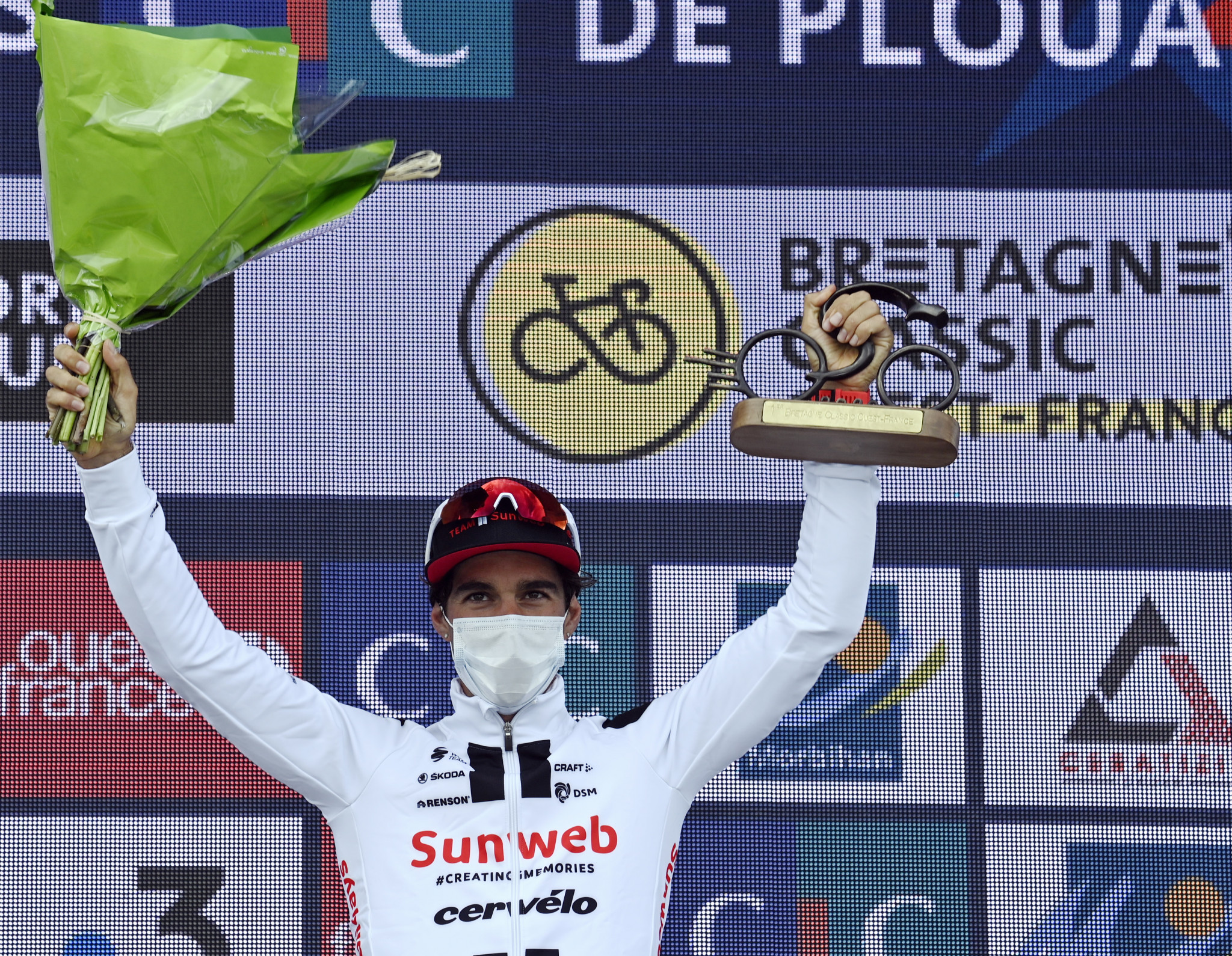 Michael Matthews triumphed at the Bretagne Classic Ouest-France ©Getty Images