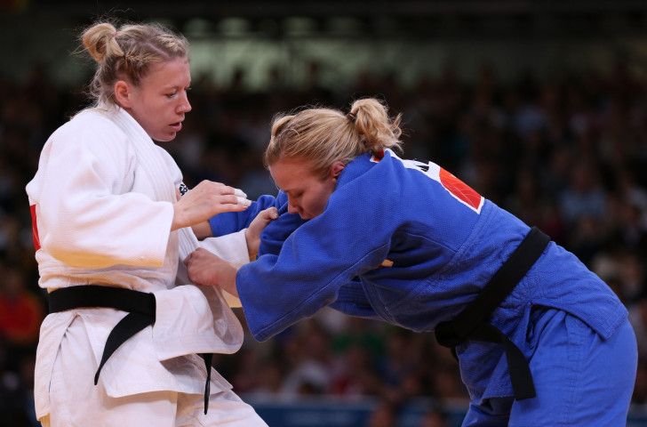 Moira De Villiers (right) is among New Zealand's main medal hopes