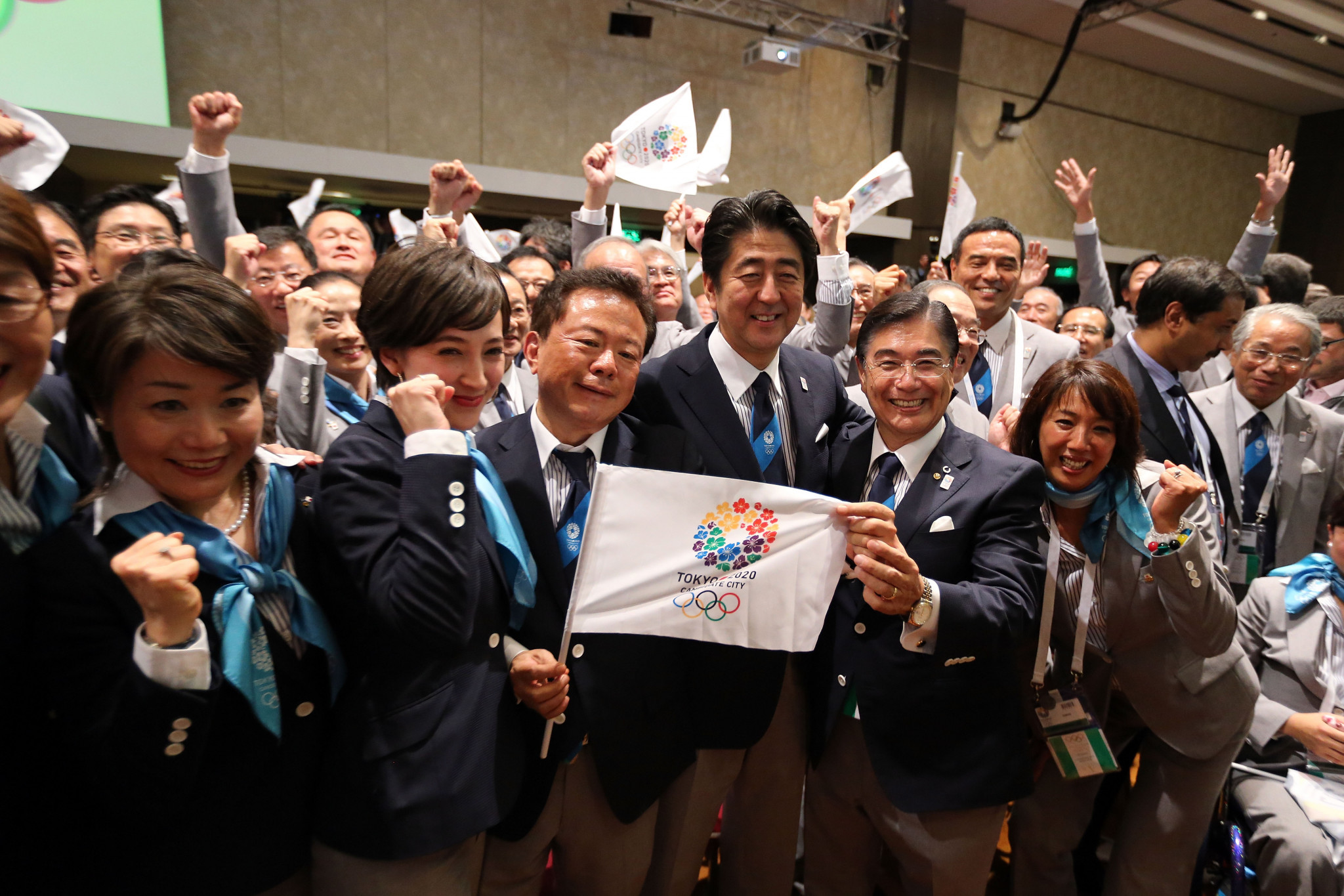 Shinzō Abe spoke in behalf of the Tokyo 2020 bid at the IOC Session in 2013 ©Getty Images