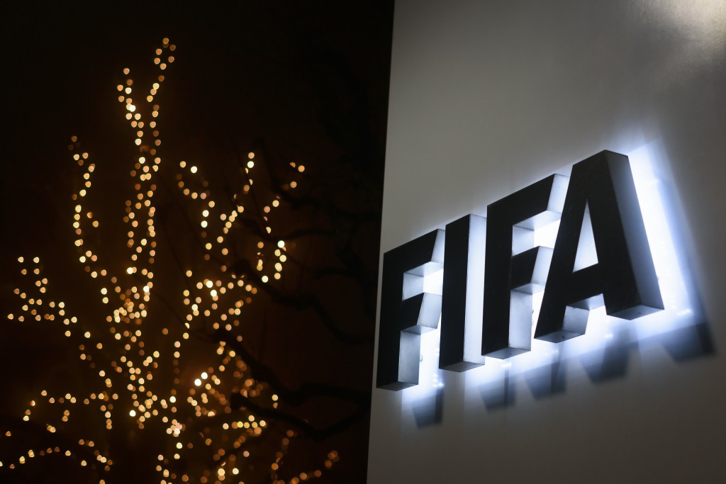 Switzerland hands over first batch of evidence to American authorities as part of FIFA corruption investigation