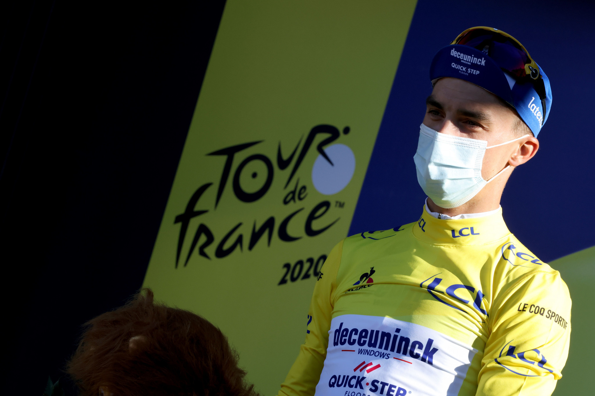 France’s Julian Alaphilippe remains in the yellow jersey ©Getty Images