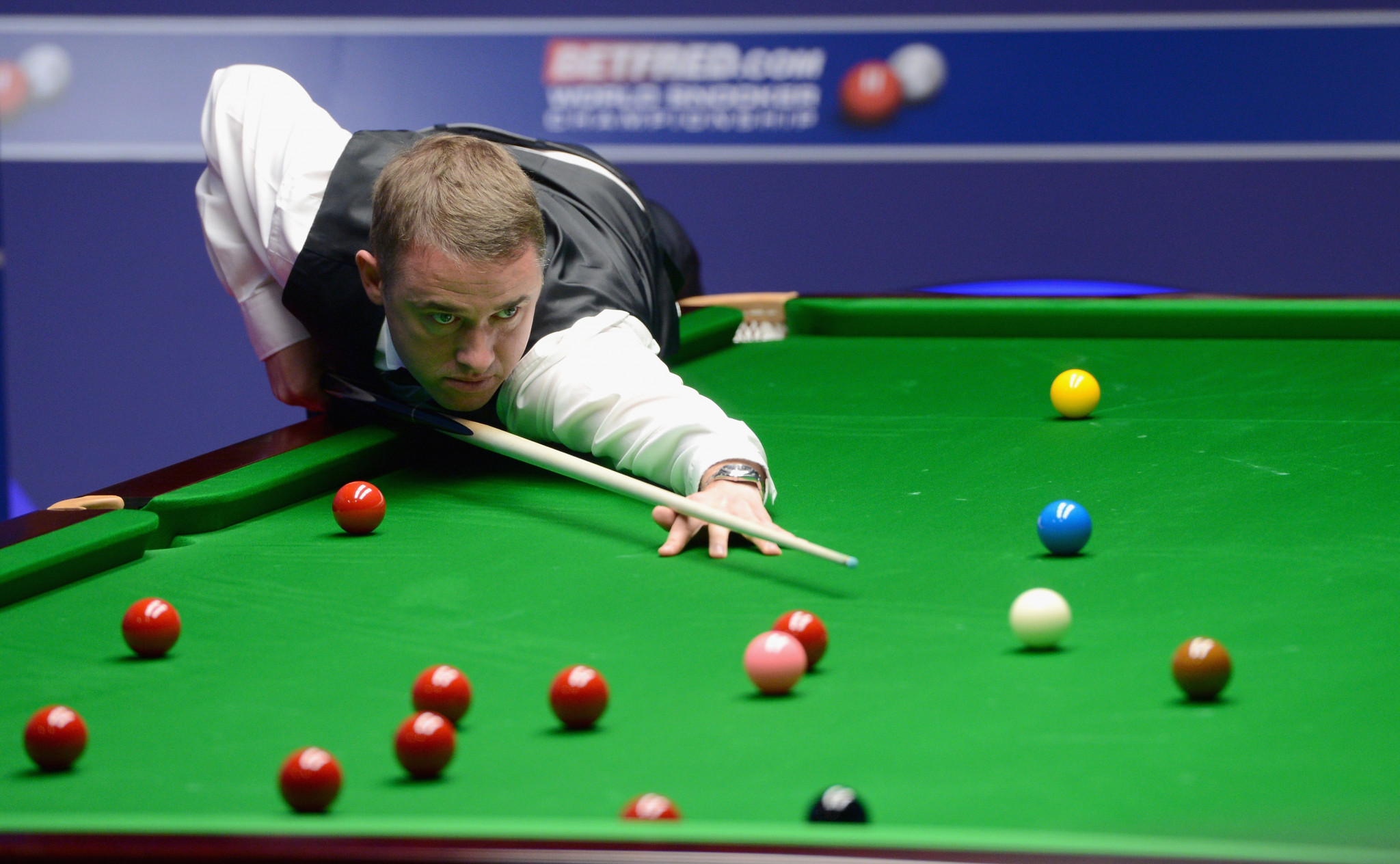 Stephen Hendry is determined to return to the Crucible Theatre ©Getty Images